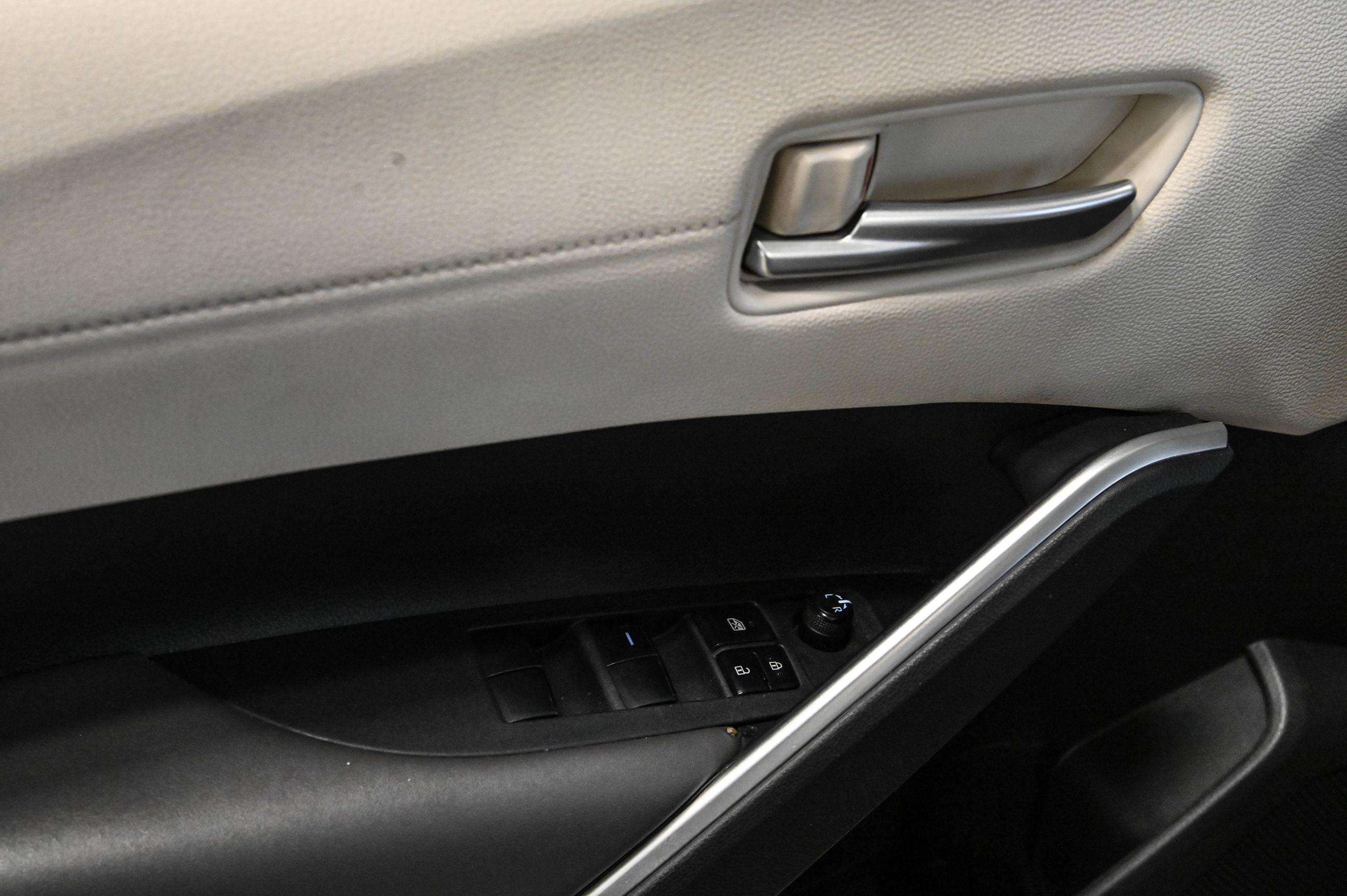 Toyota Corolla Cross  2023