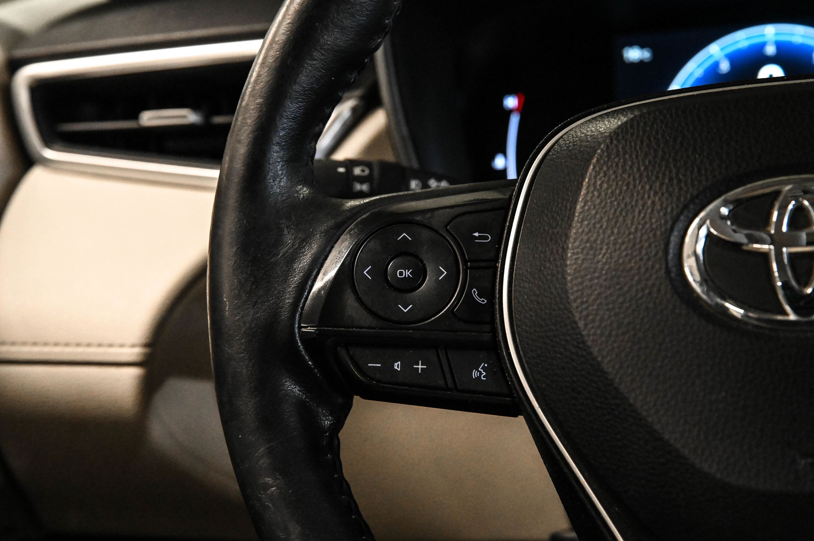 Toyota Corolla Cross  2023