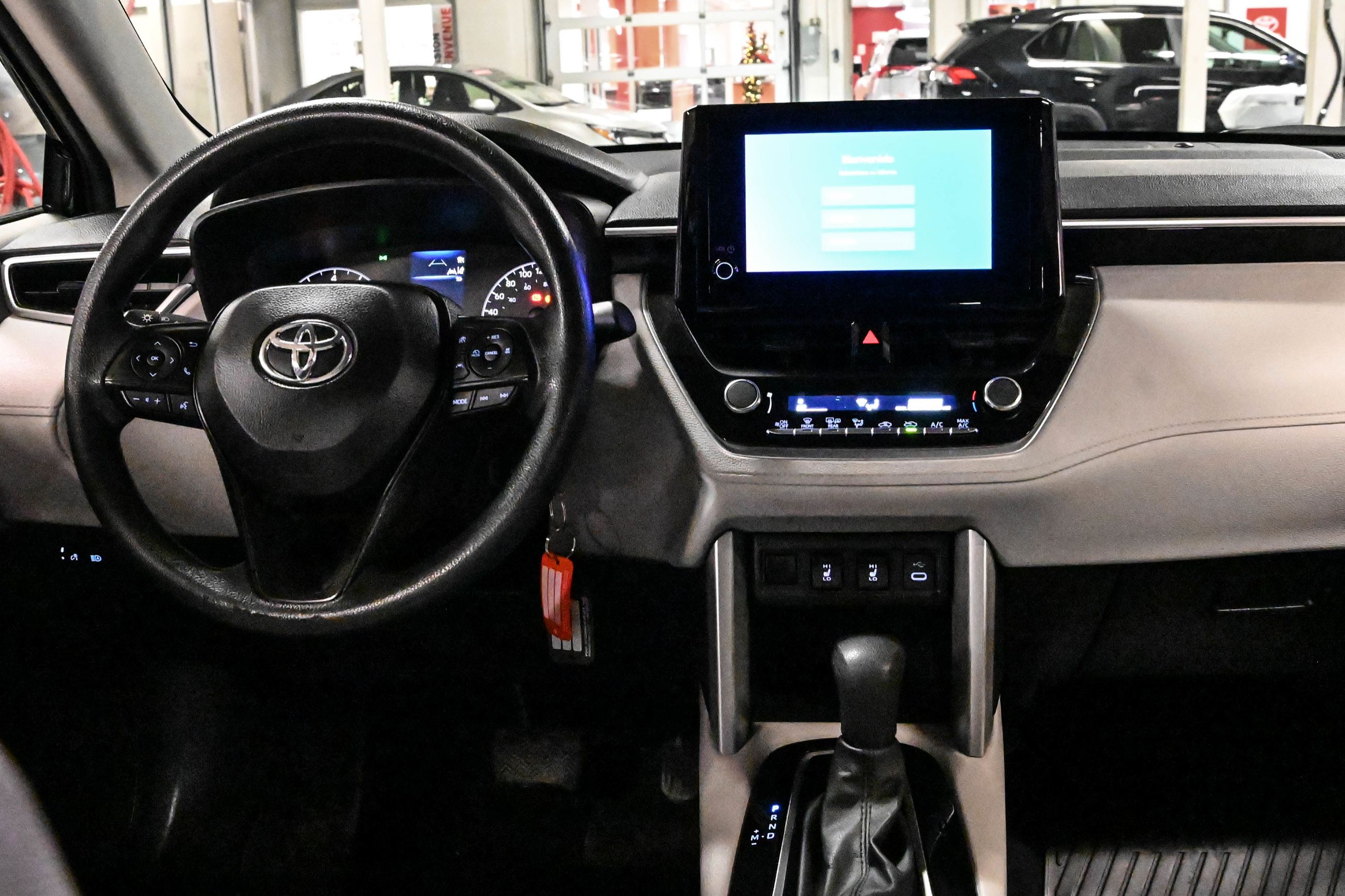 Toyota Corolla Cross  2024 à Verdun, Québec