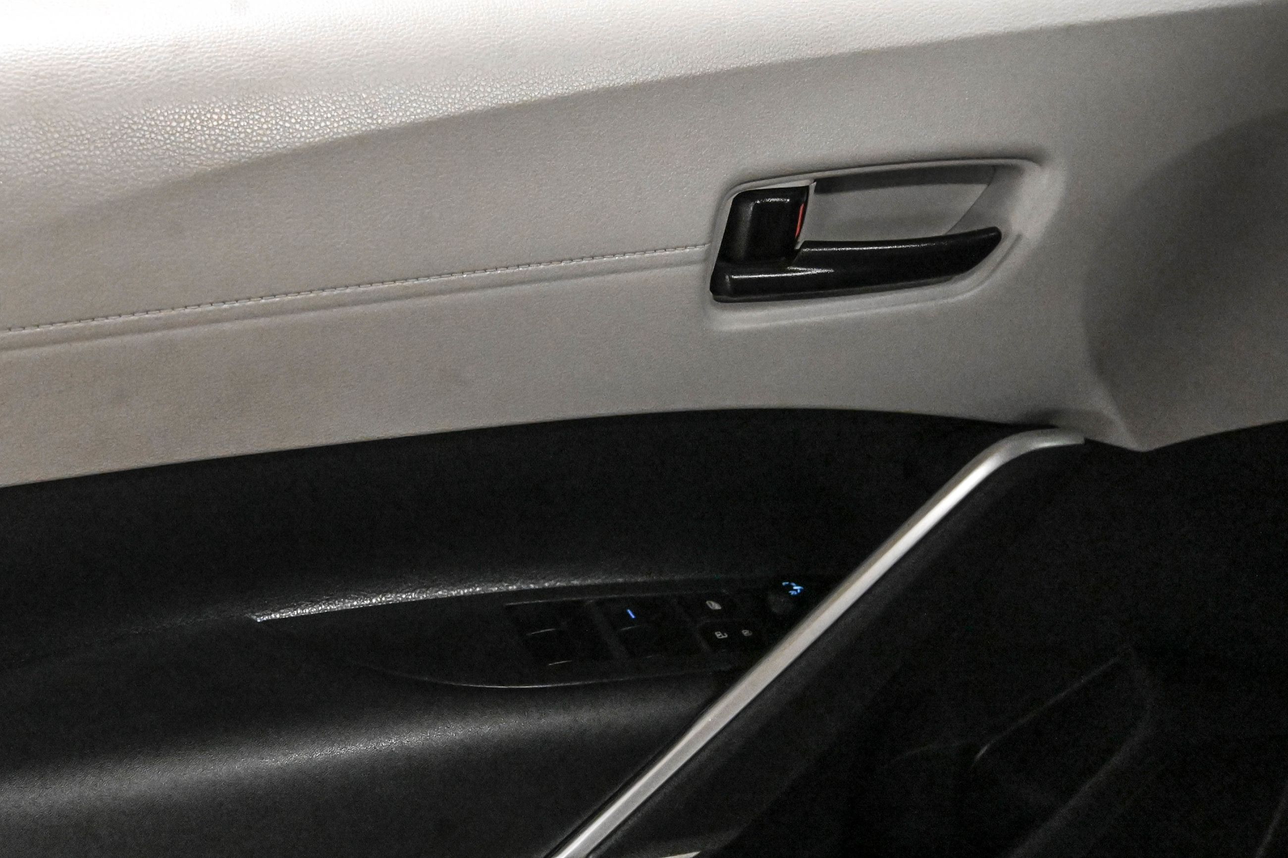 Toyota Corolla Cross  2024 à Verdun, Québec