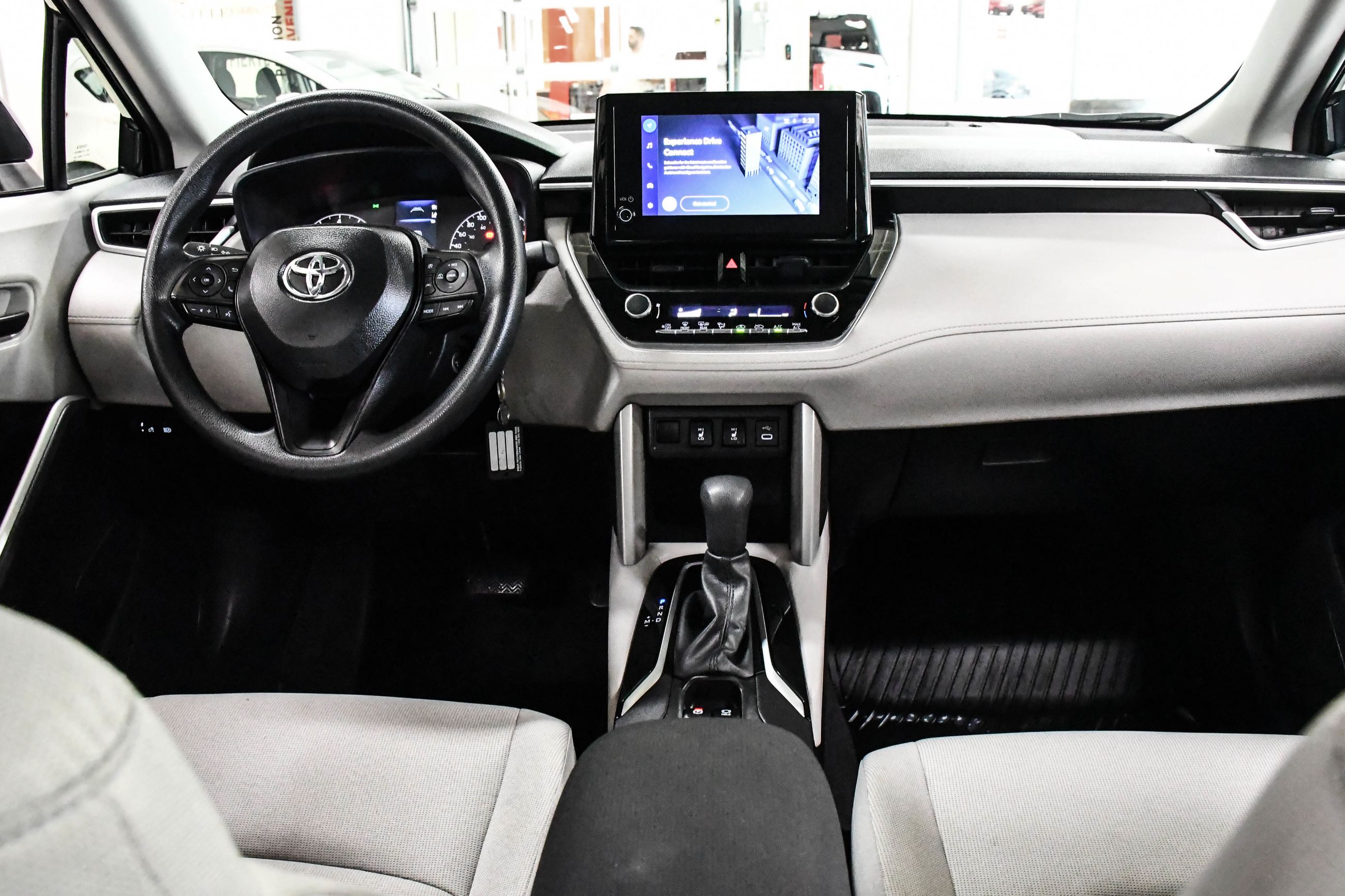 Toyota Corolla Cross  2025 à Verdun, Québec