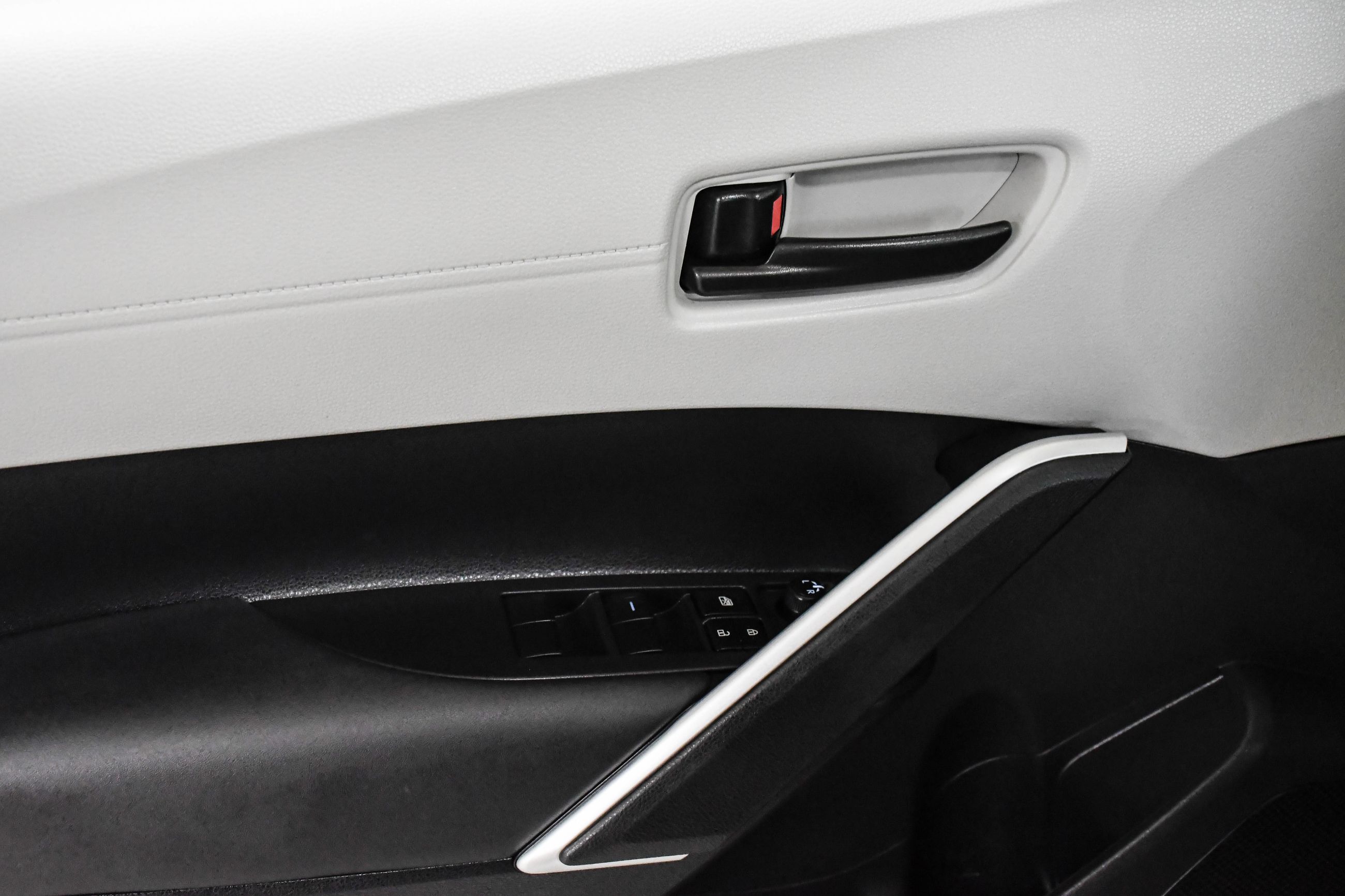 Toyota Corolla Cross  2025 à Verdun, Québec