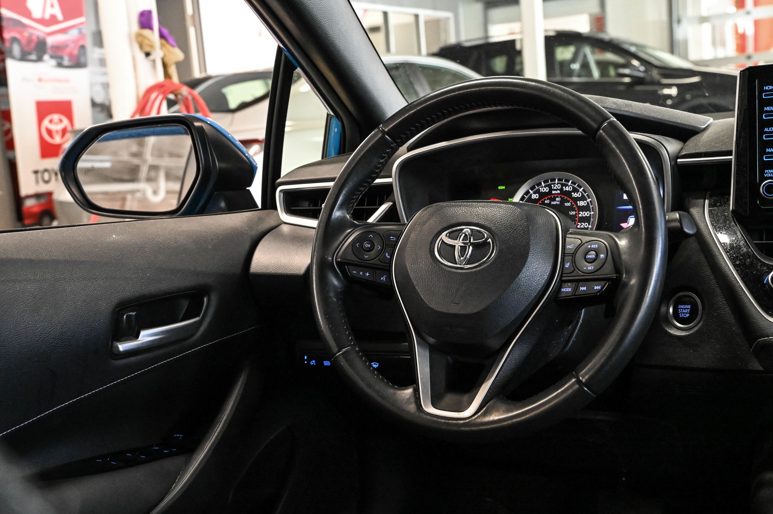 Toyota Corolla Hatchback  2022