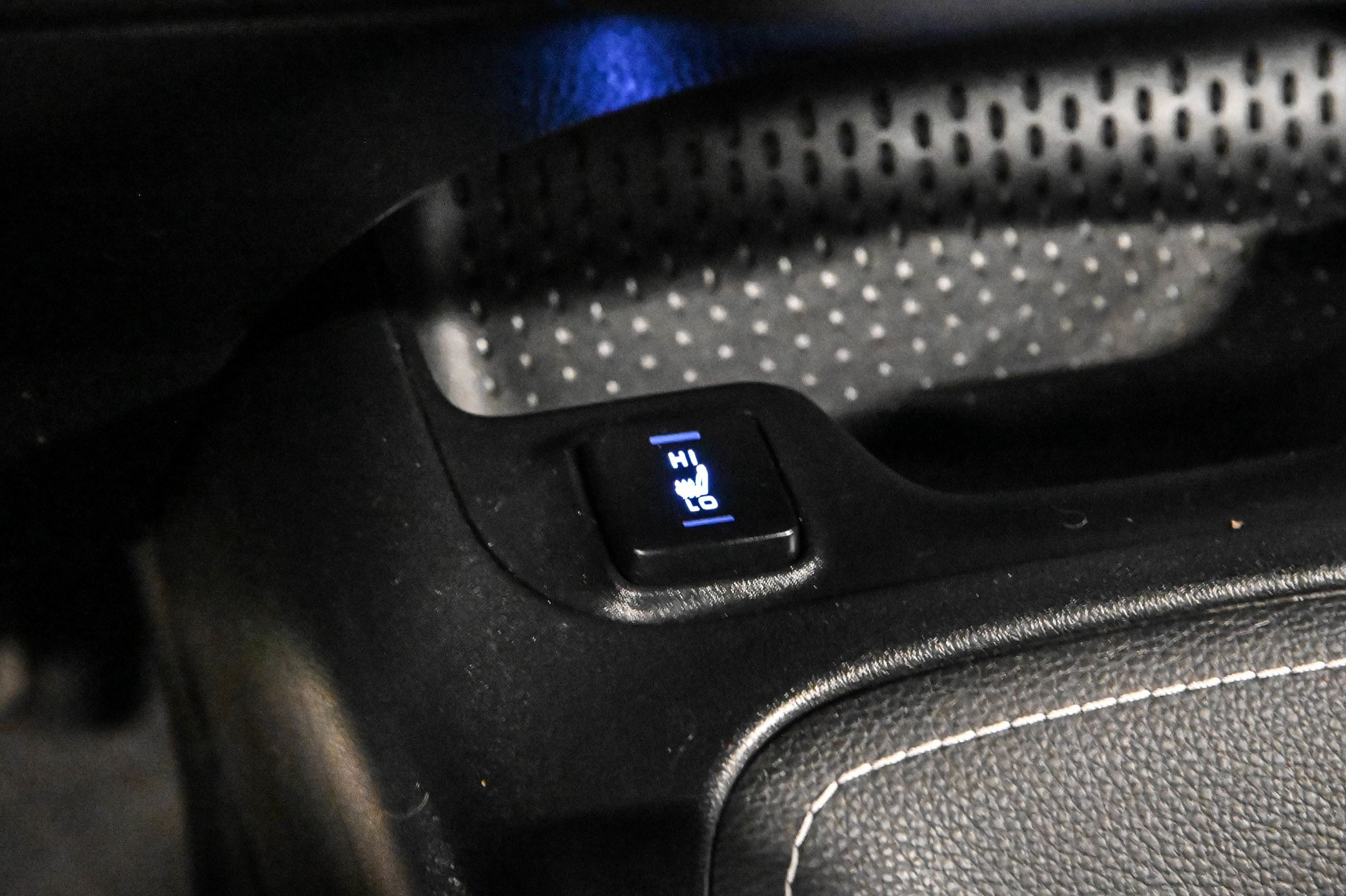 Toyota Corolla Hatchback  2022