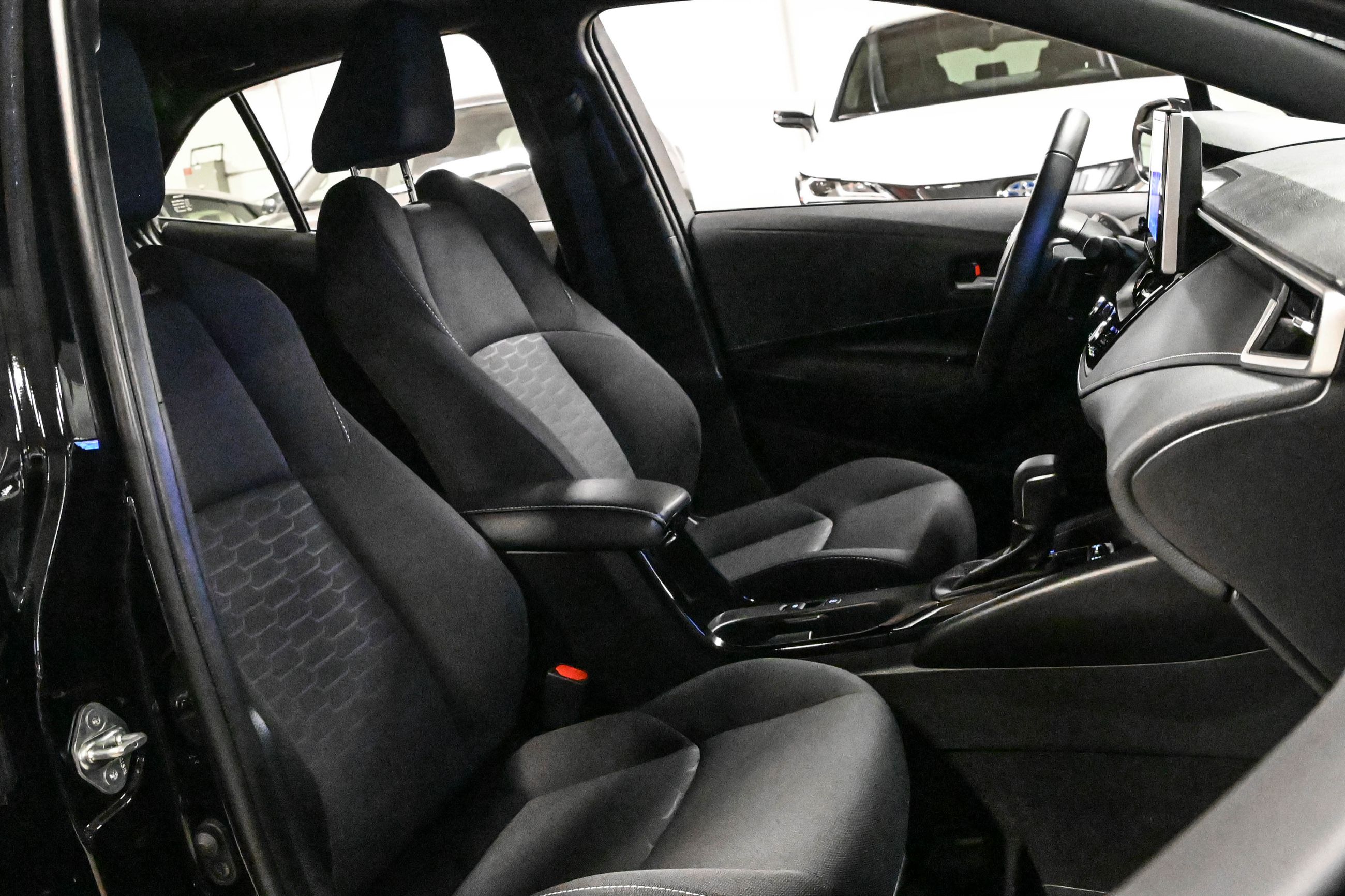 Toyota Corolla Hatchback  2025 à Verdun, Québec