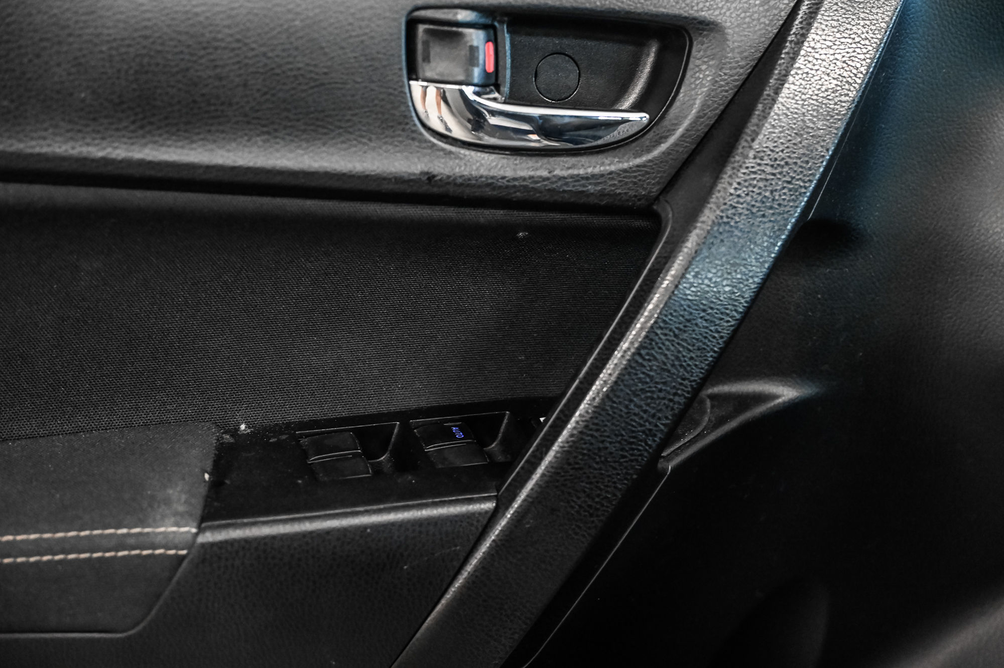 2019 Toyota Corolla in Verdun, Quebec