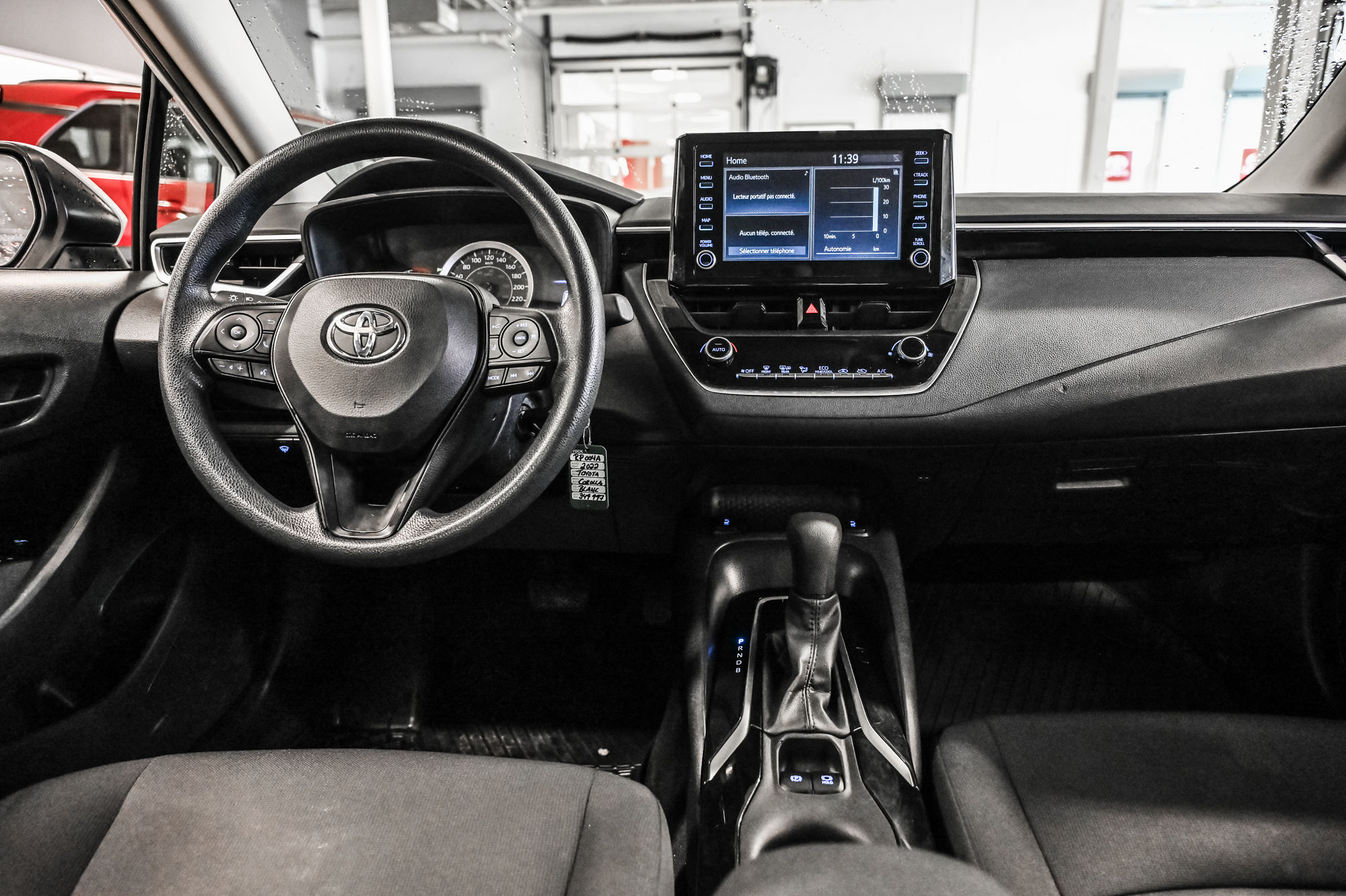 2022 Toyota Corolla in Verdun, Quebec