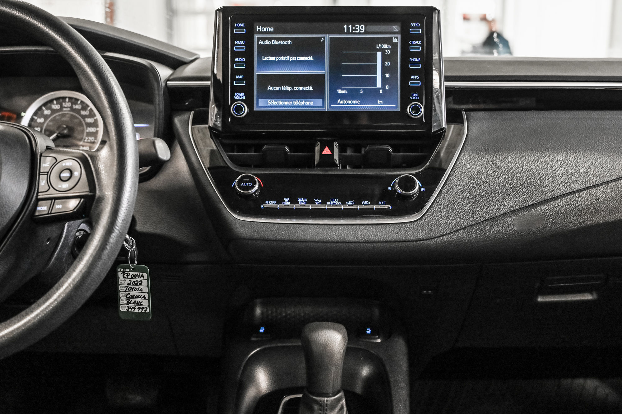 2022 Toyota Corolla in Verdun, Quebec