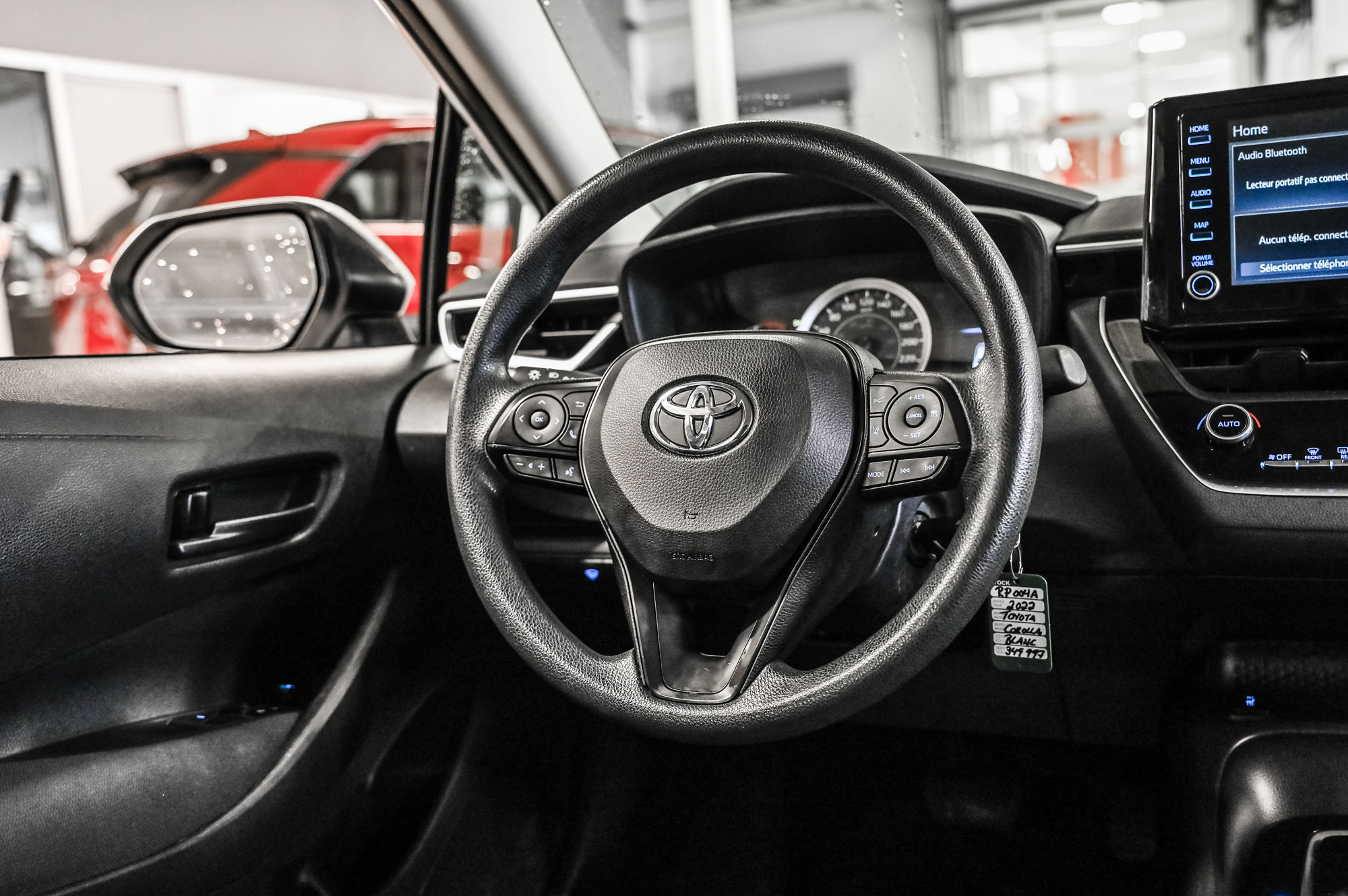 2022 Toyota Corolla in Verdun, Quebec