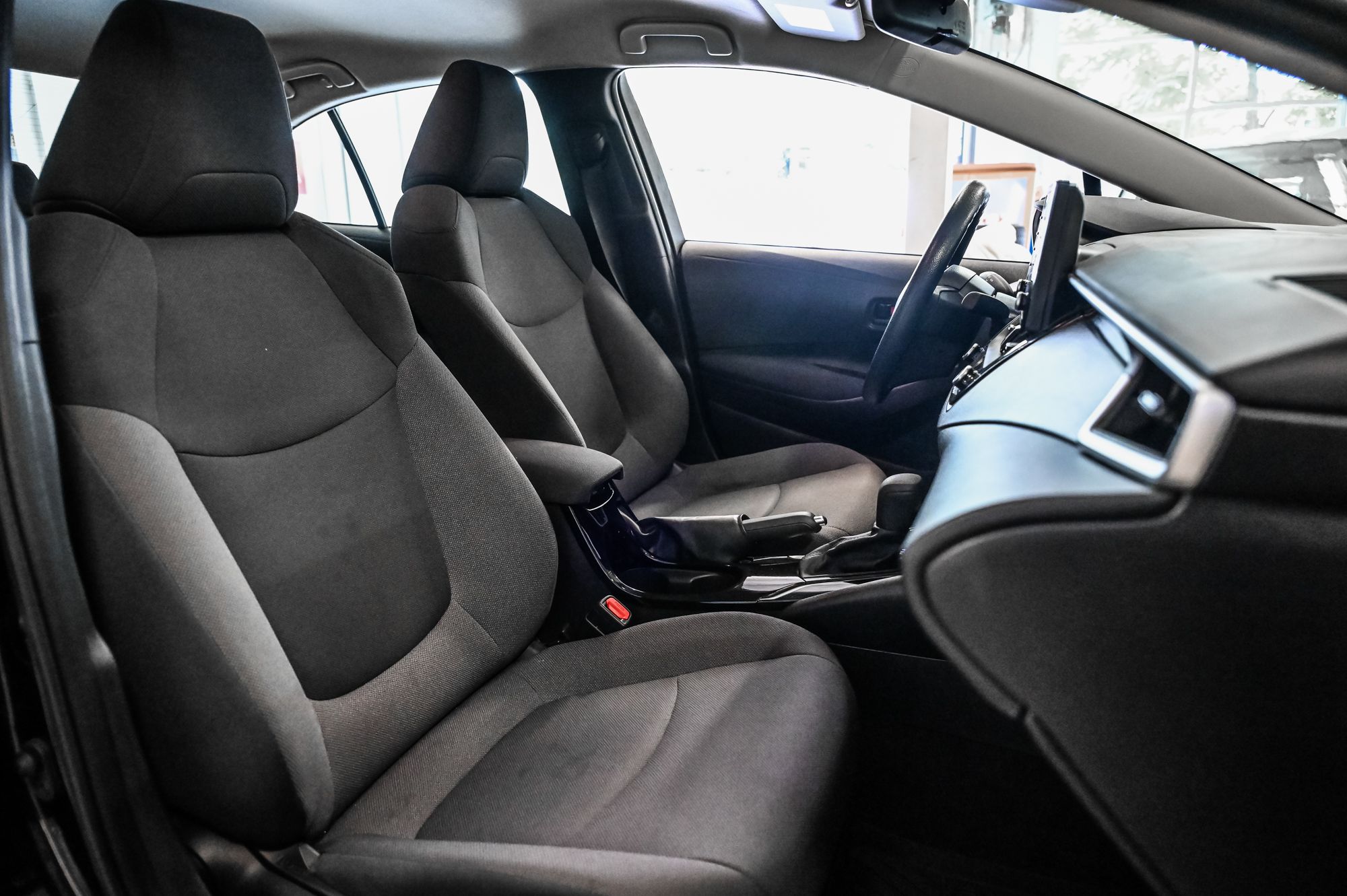 2022 Toyota Corolla in Verdun, Quebec