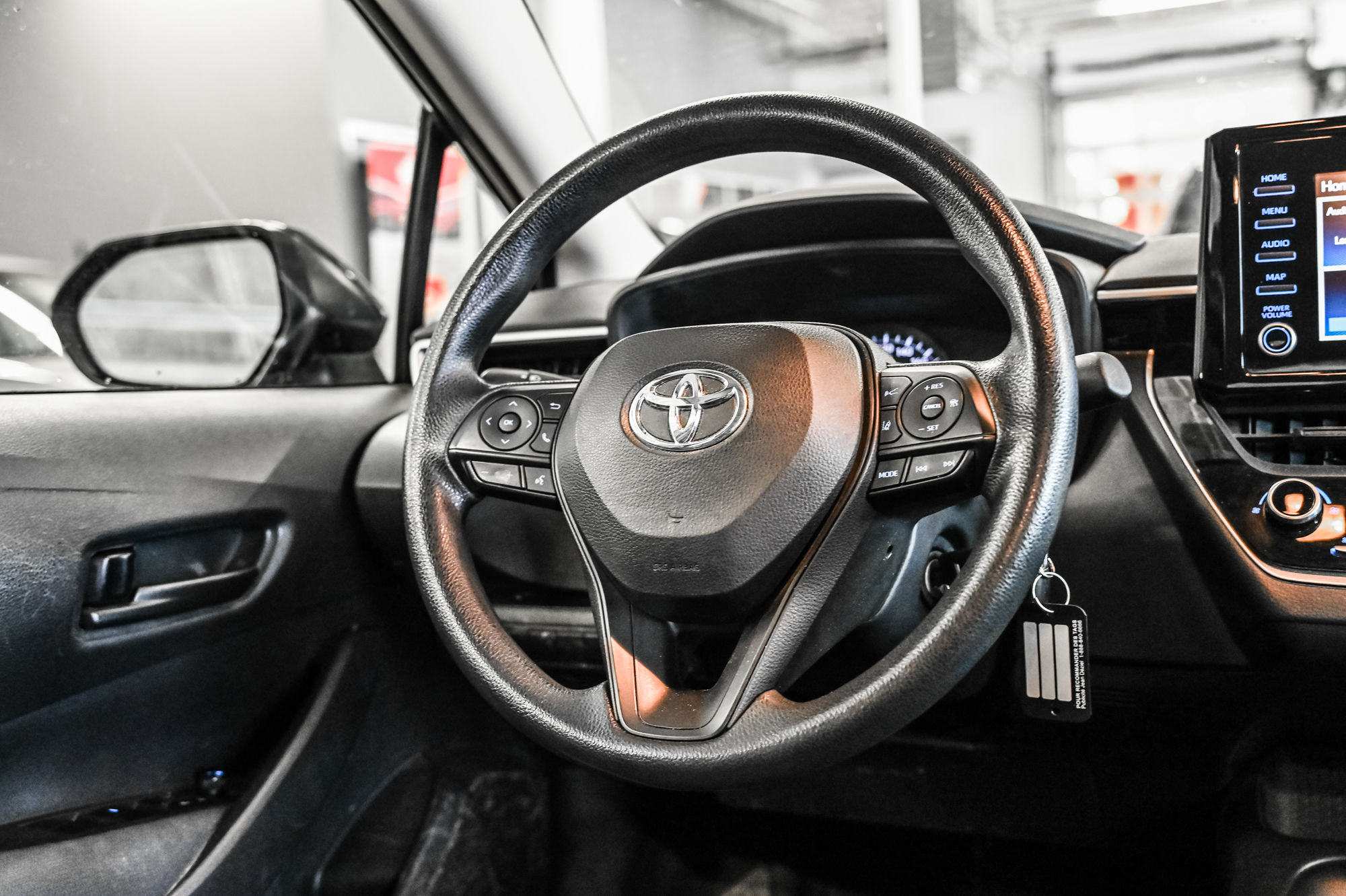 2022 Toyota Corolla in Verdun, Quebec