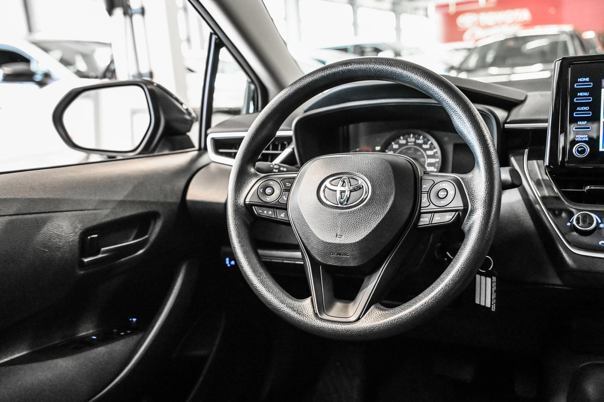 2022 Toyota Corolla in Verdun, Quebec