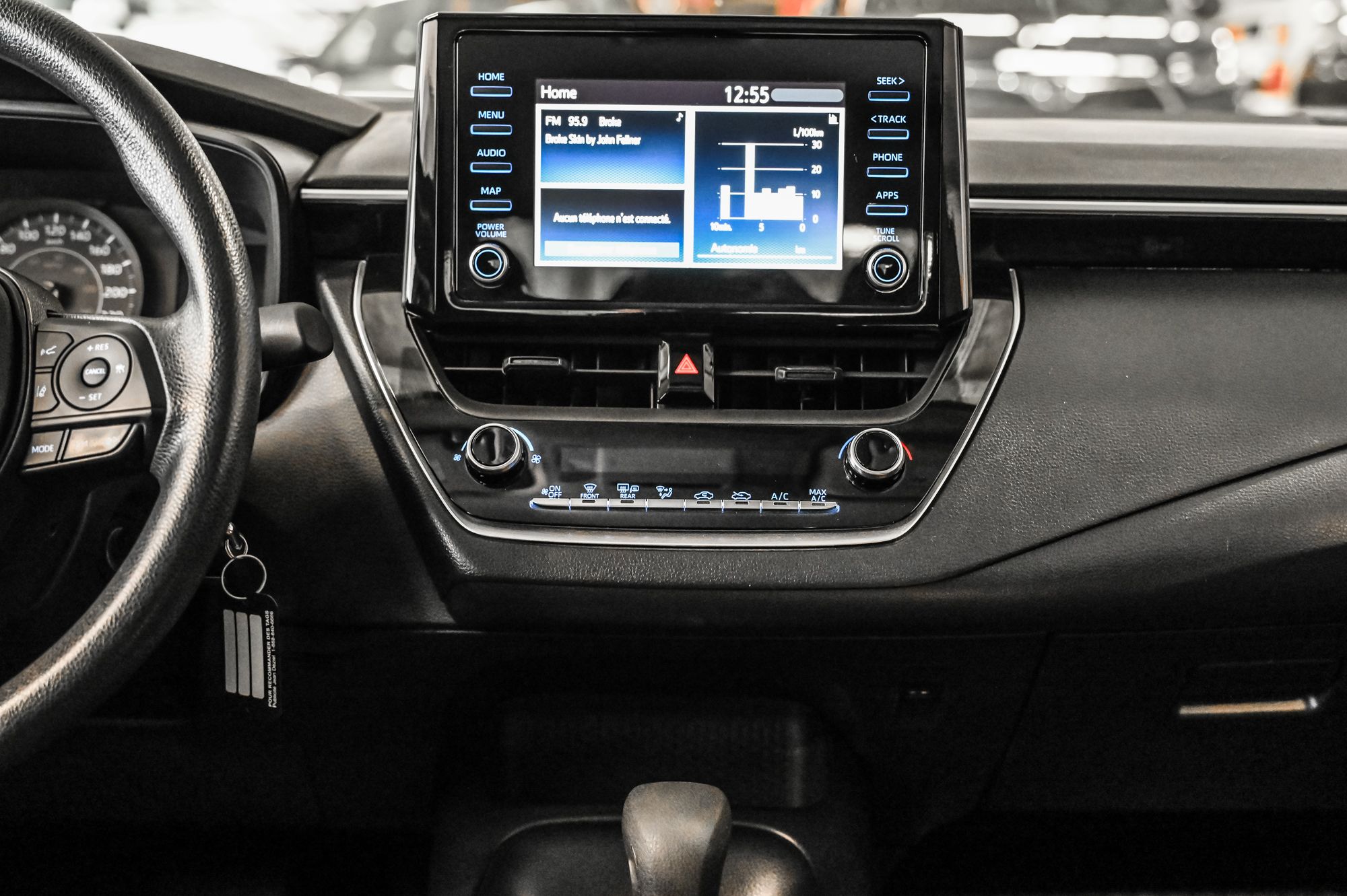 2022 Toyota Corolla in Verdun, Quebec