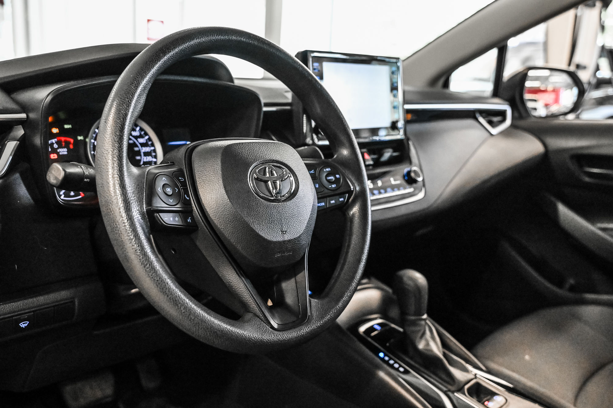 2022 Toyota Corolla in Verdun, Quebec