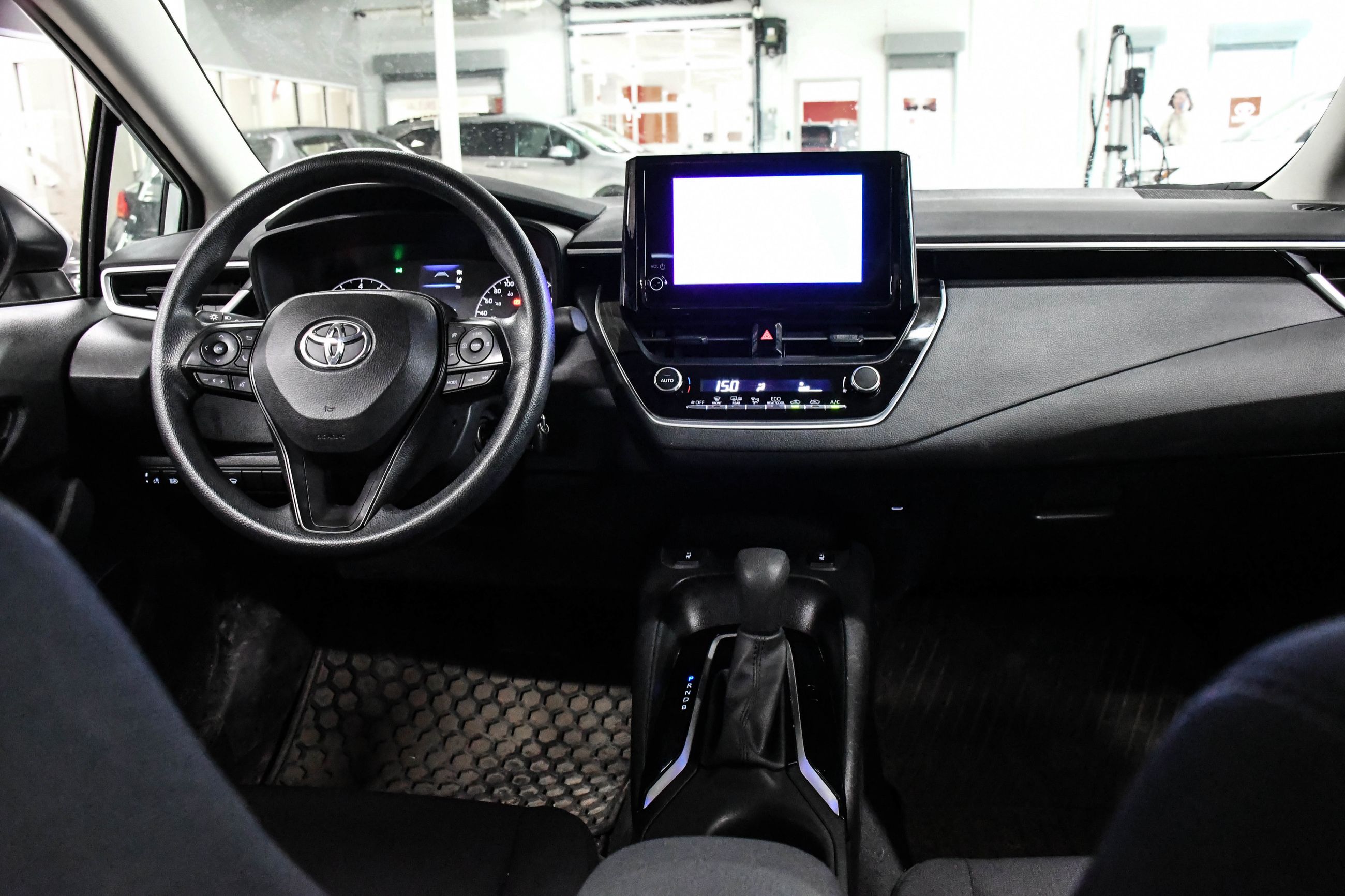 2023 Toyota Corolla in Verdun, Quebec