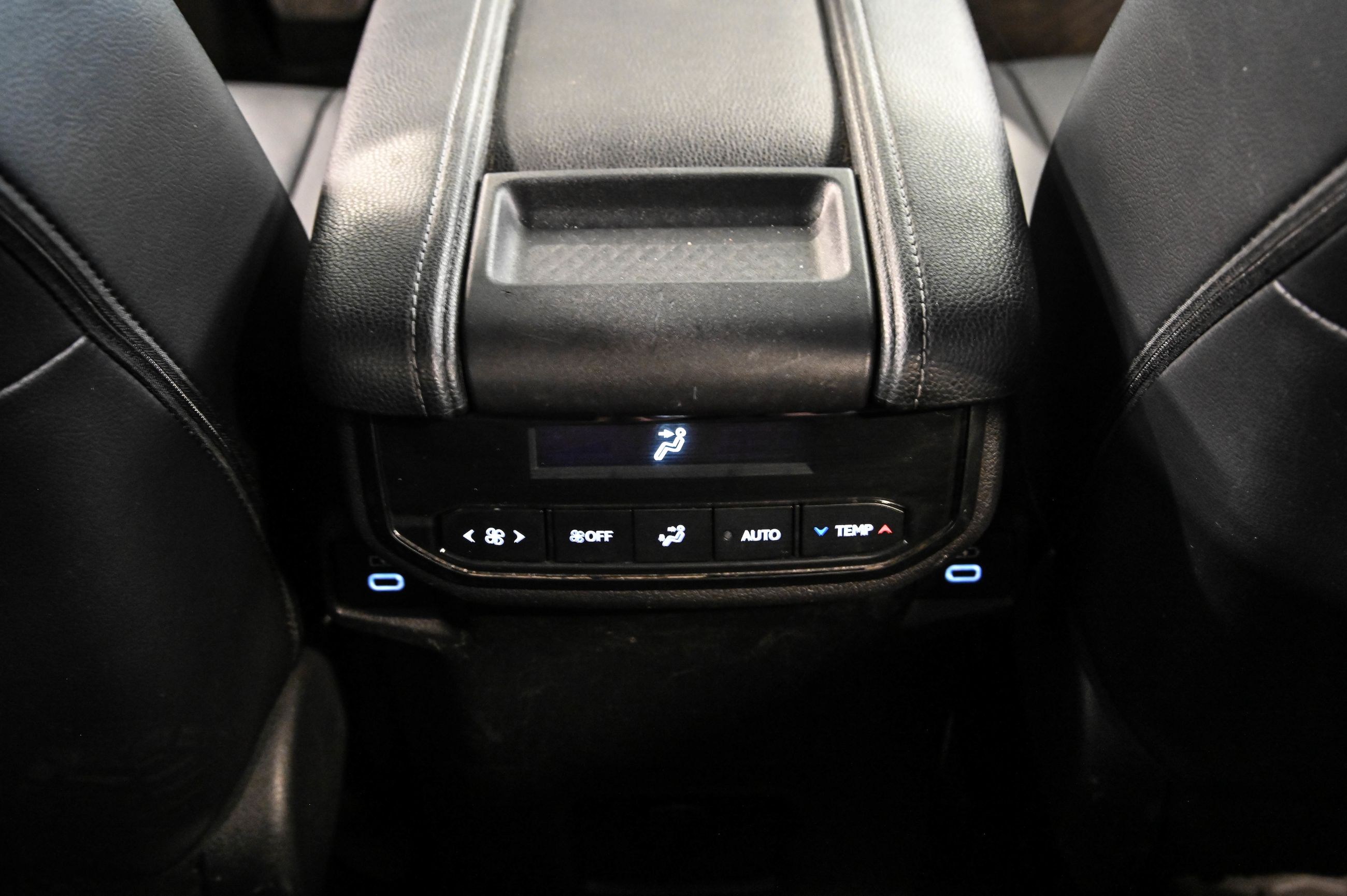 2024 Toyota GRAND HIGHLANDER HYBRID in Verdun, Quebec
