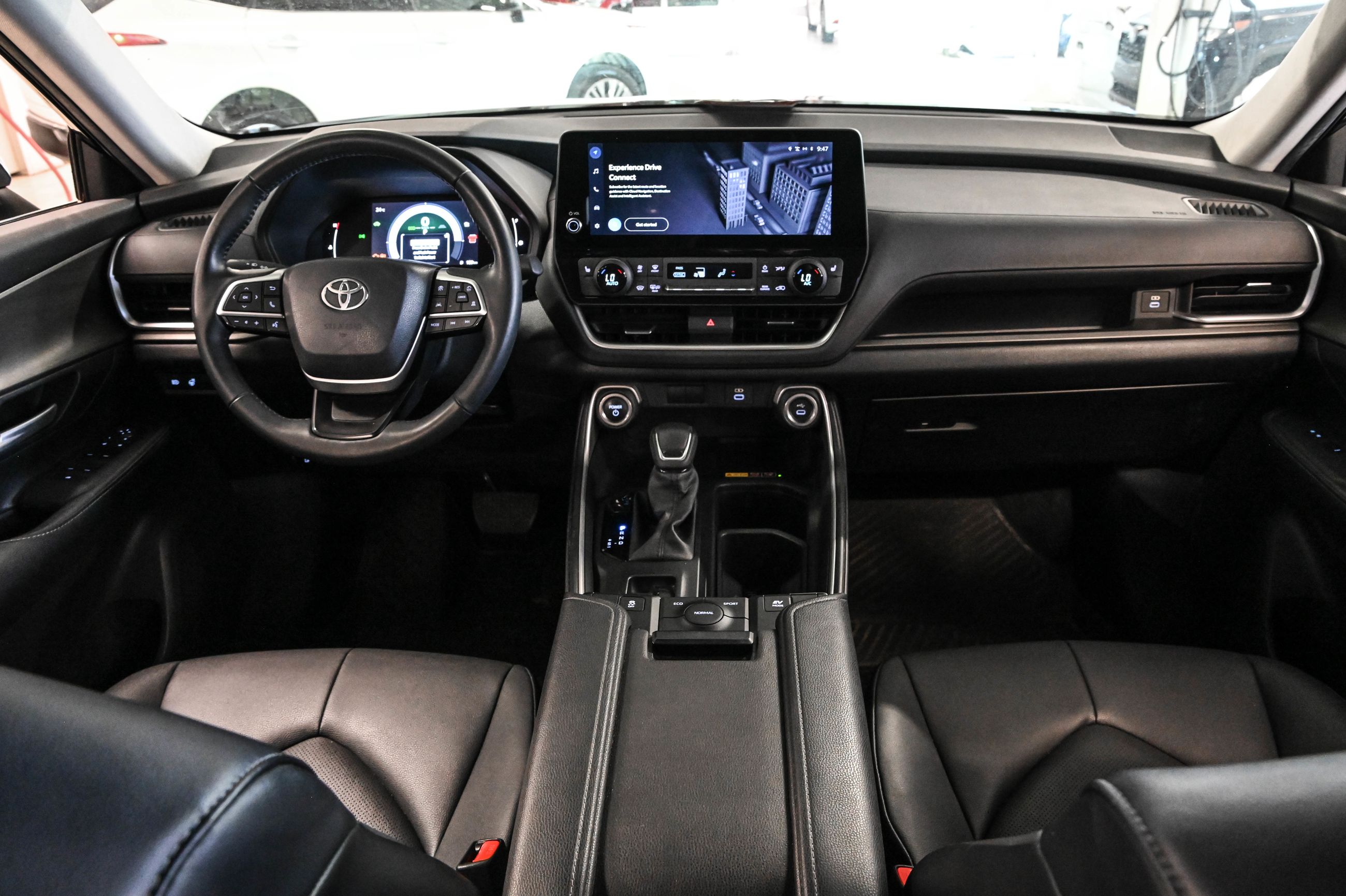 2024 Toyota GRAND HIGHLANDER HYBRID in Verdun, Quebec