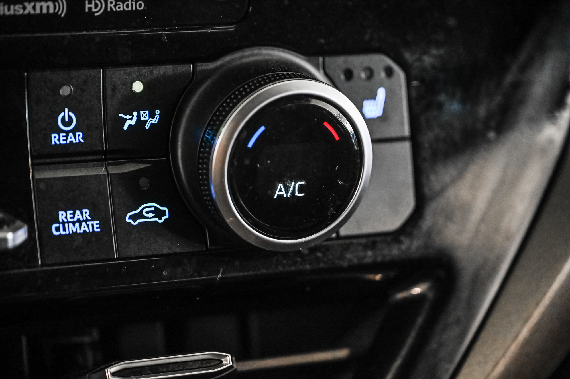 2020 Toyota Highlander hybrid in Verdun, Quebec