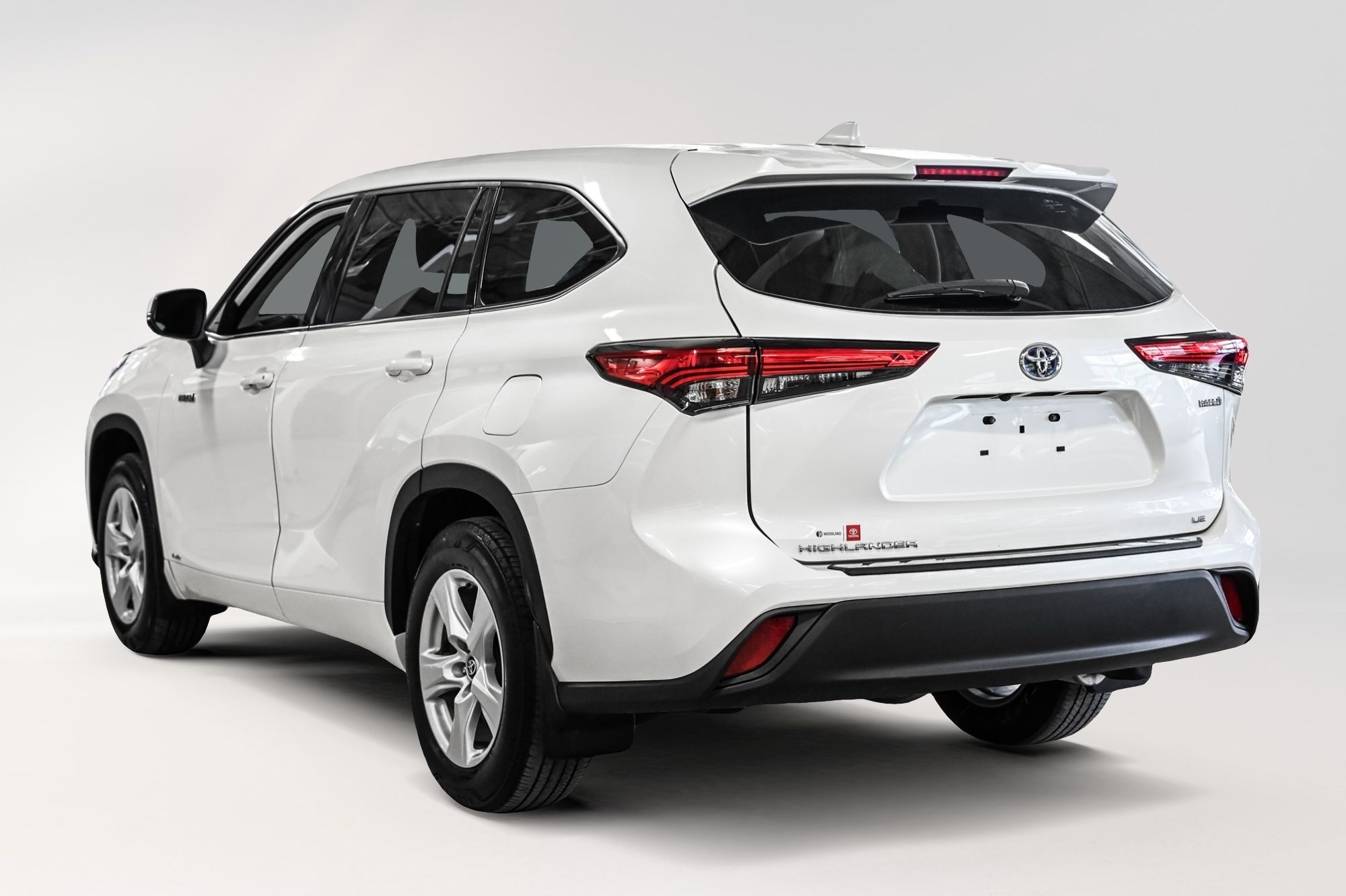 2020 Toyota Highlander hybrid in Verdun, Quebec
