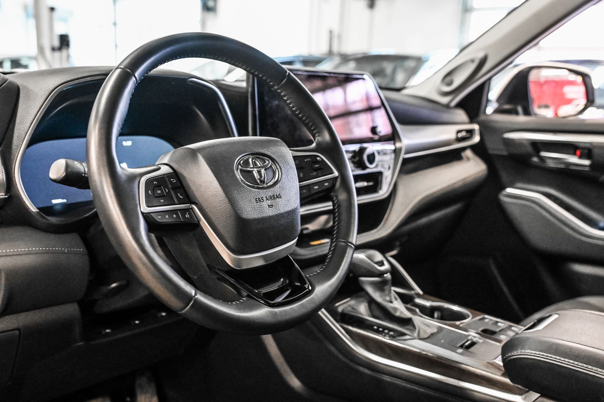 2025 Toyota Highlander Hybrid