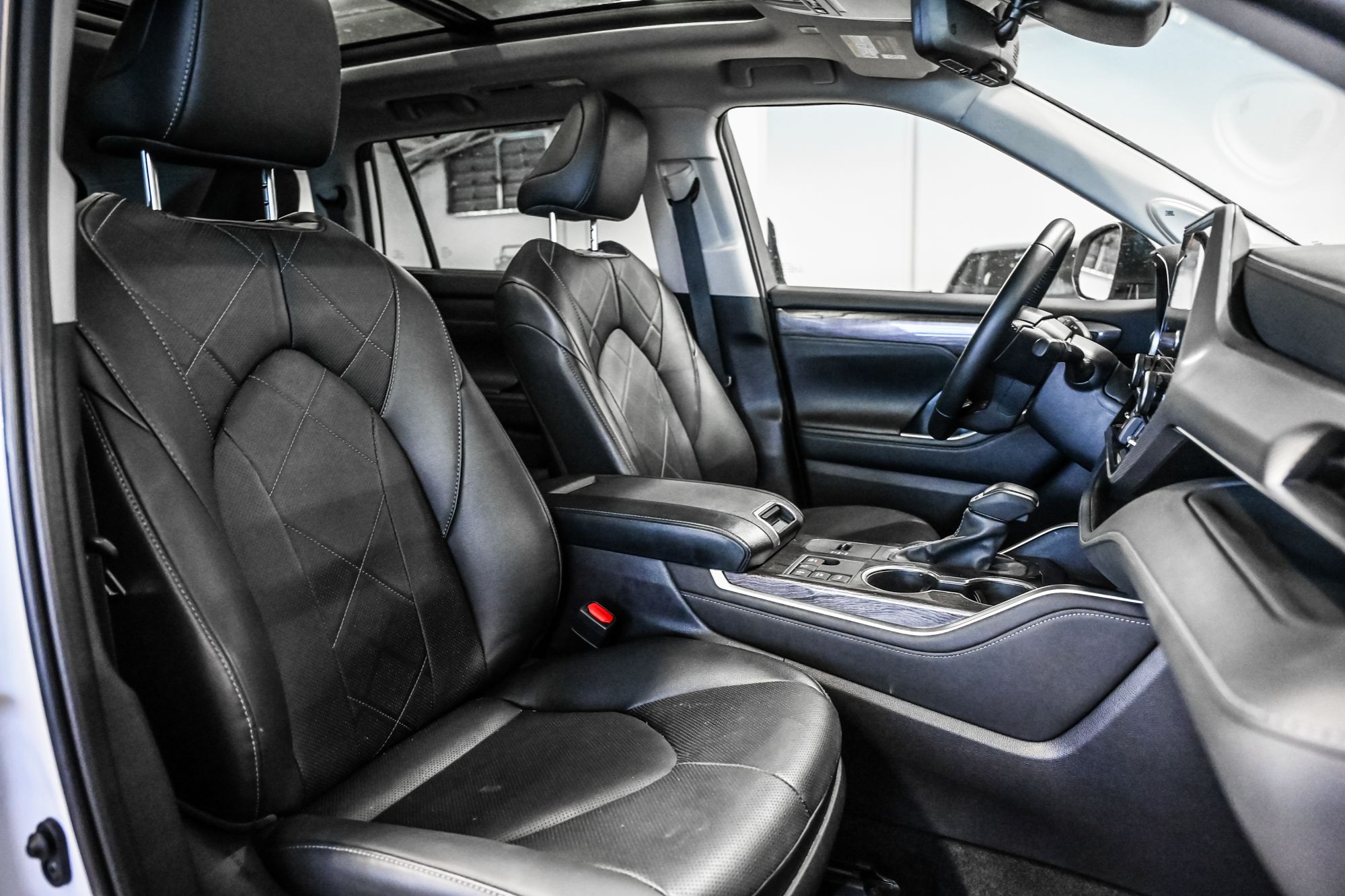 2025 Toyota Highlander Hybrid