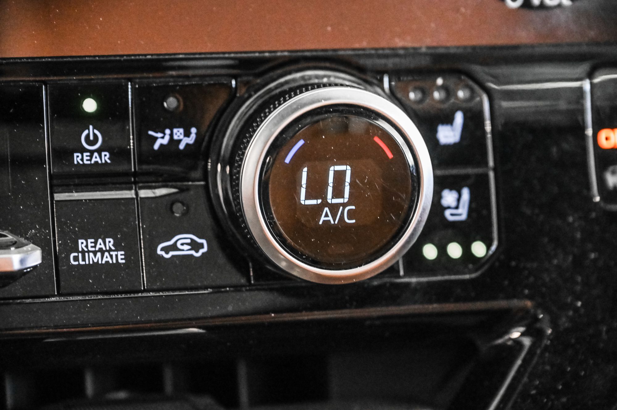 2023 Toyota HIGHLANDER LIMITED AWD in Verdun, Quebec