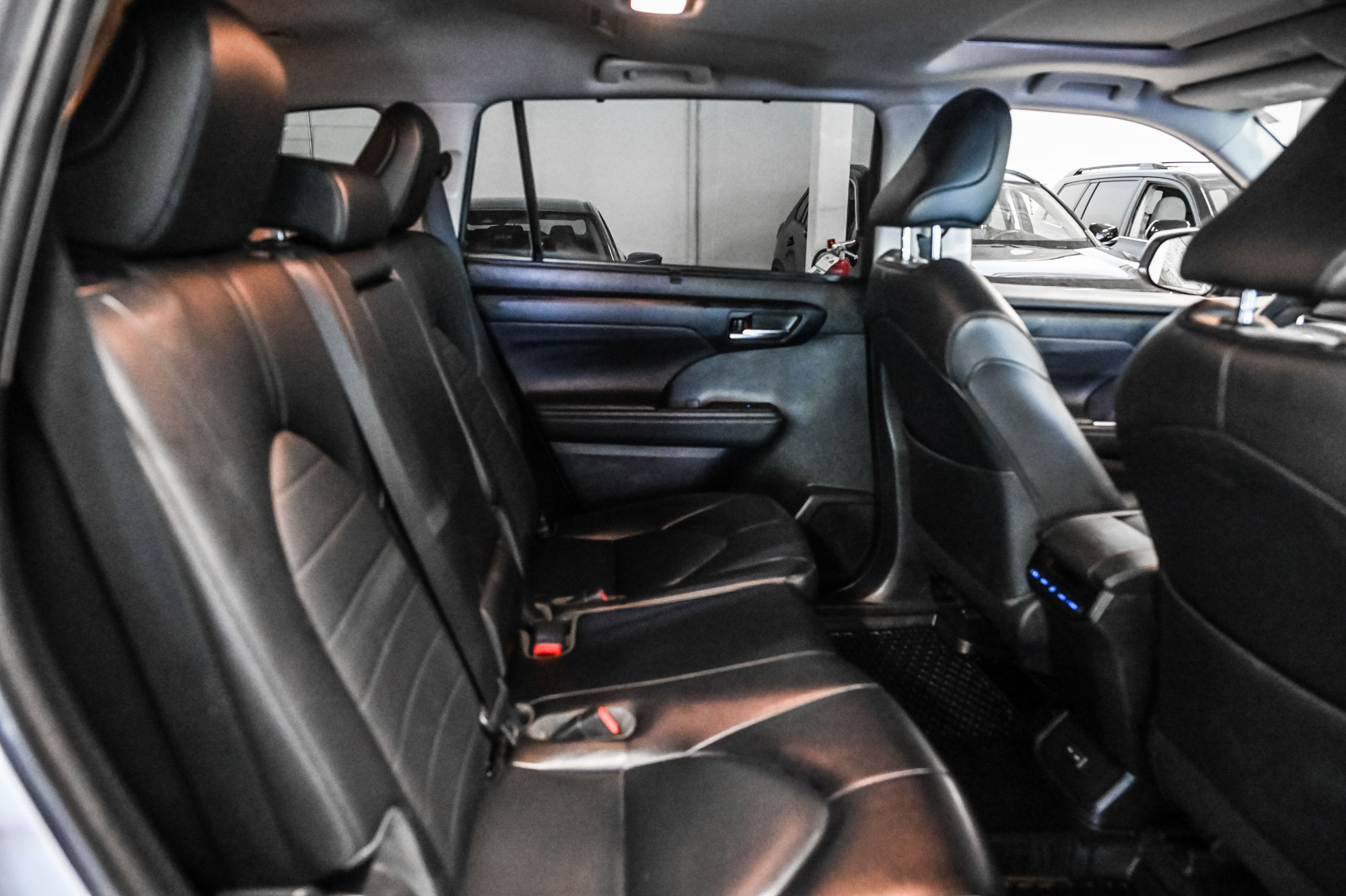 2022 Toyota Highlander in Verdun, Quebec
