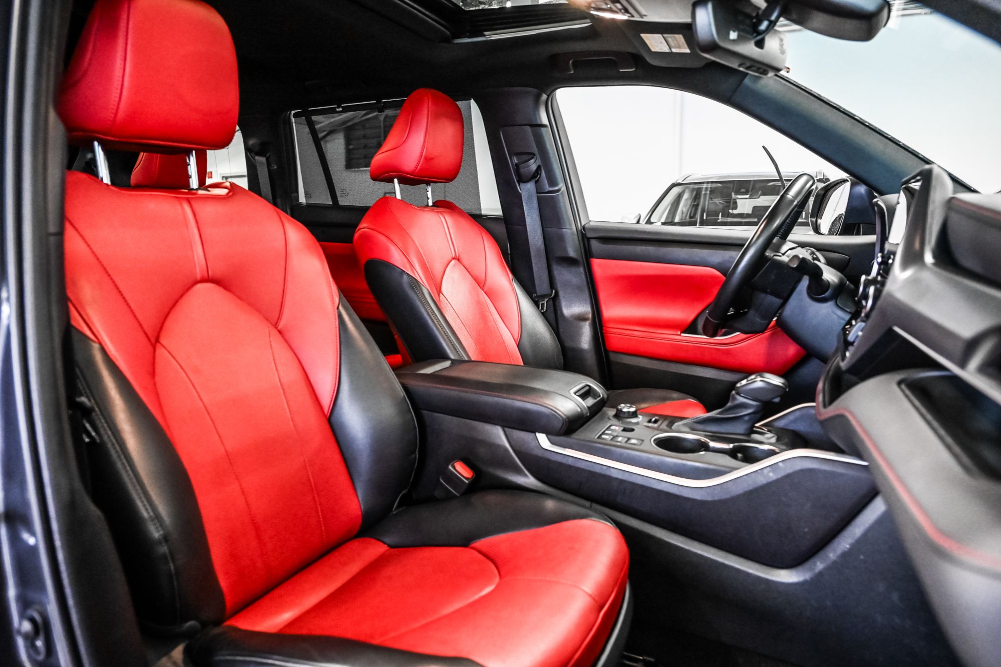 Toyota Highlander  2023 à Verdun, Québec