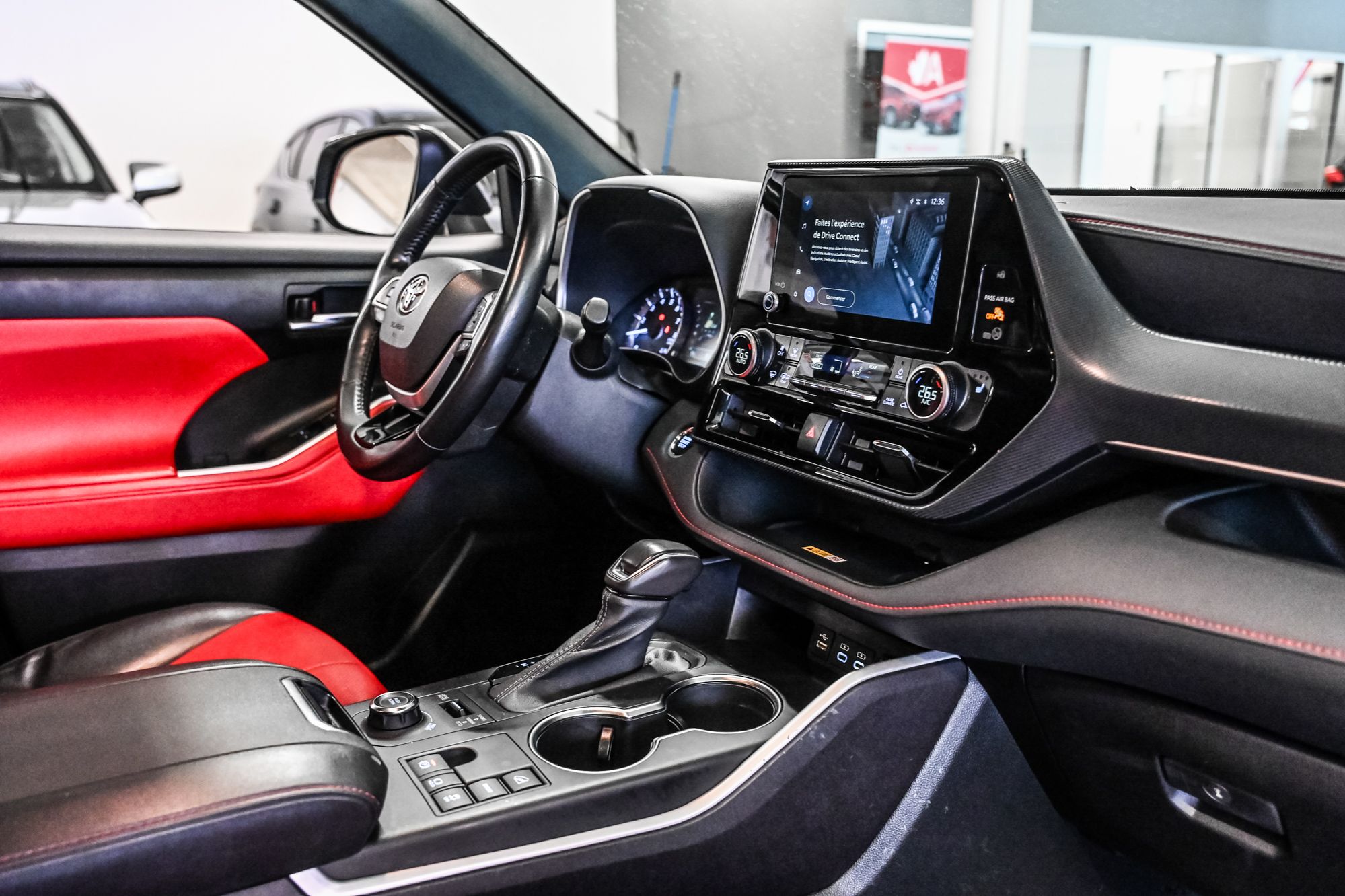 Toyota Highlander  2023 à Verdun, Québec