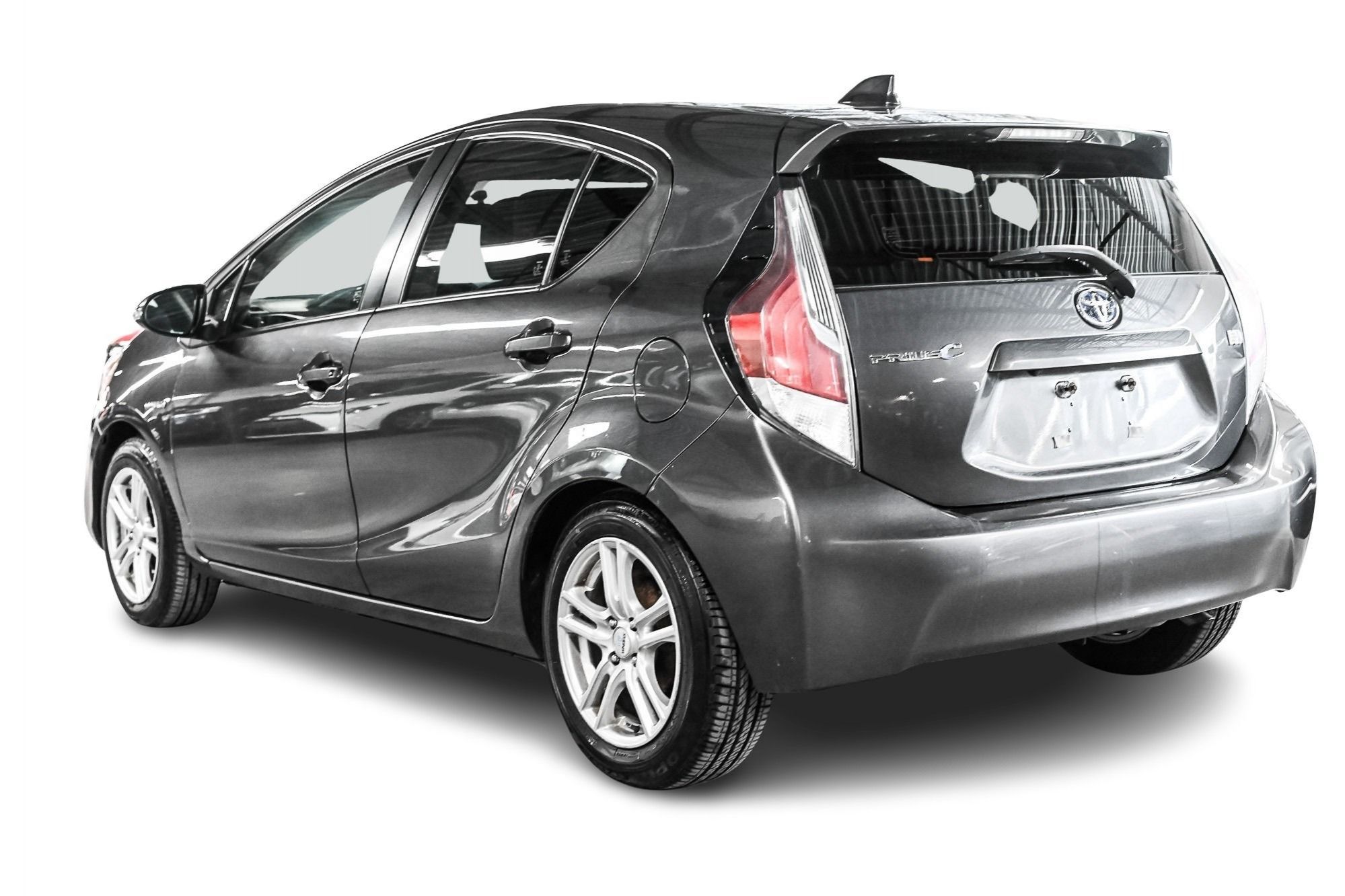 Toyota Prius c  2016