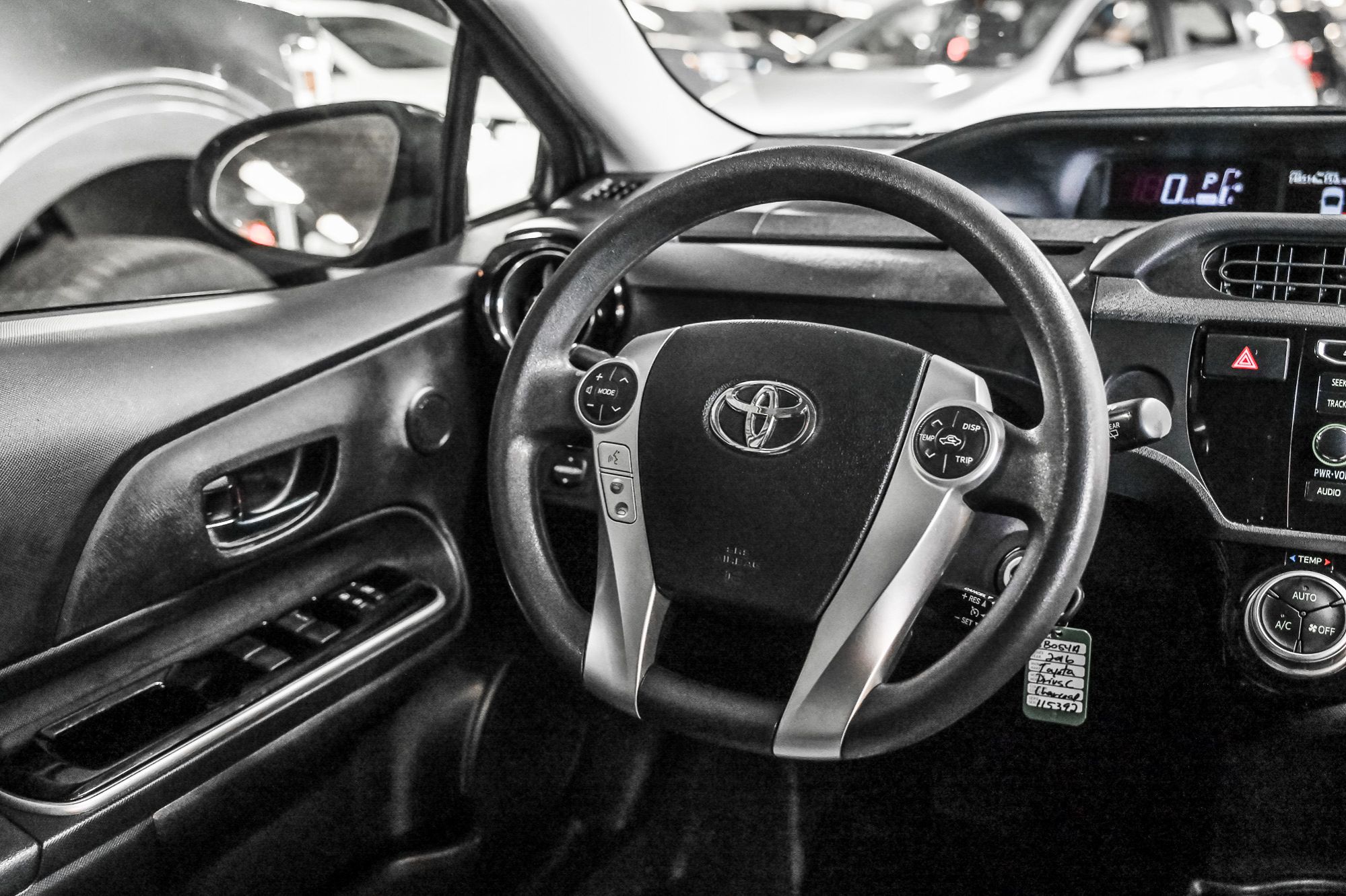 Toyota Prius c  2016
