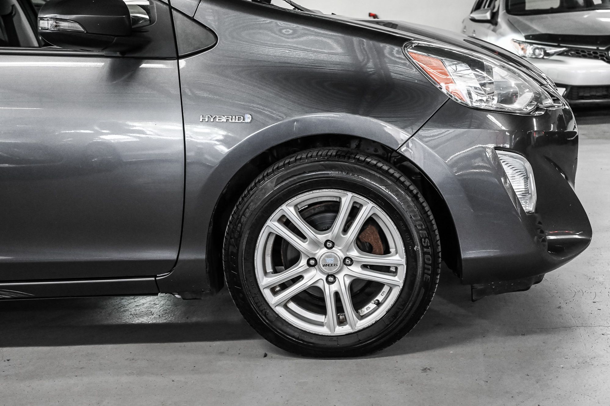 Toyota Prius c  2016