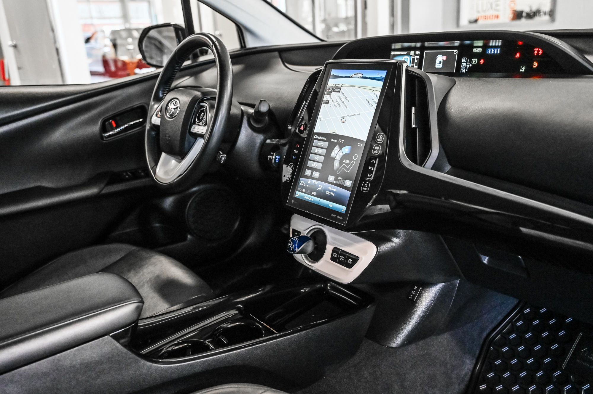 2018 Toyota PRIUS PRIME in Verdun, Quebec