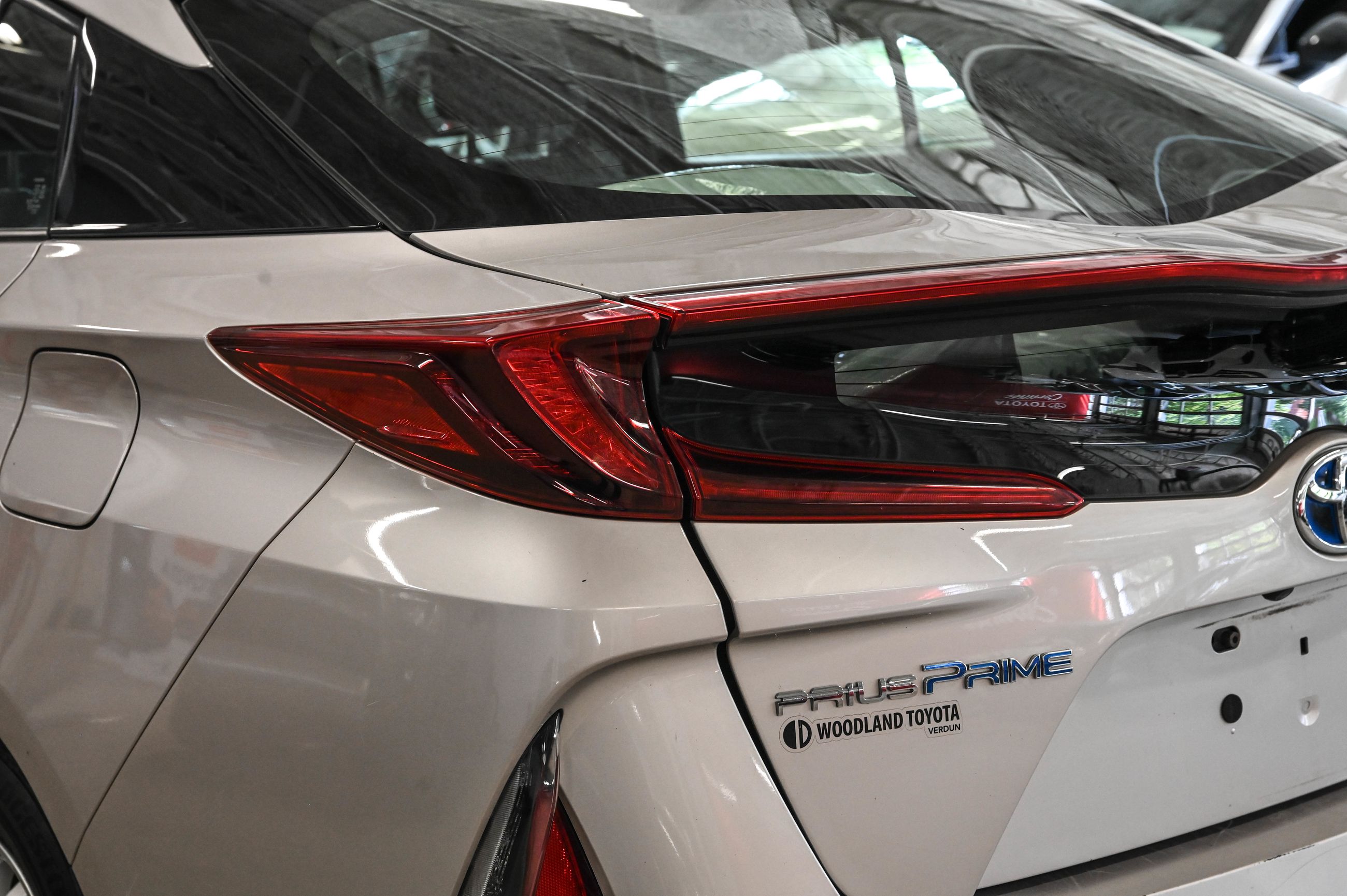 2019 Toyota PRIUS PRIME