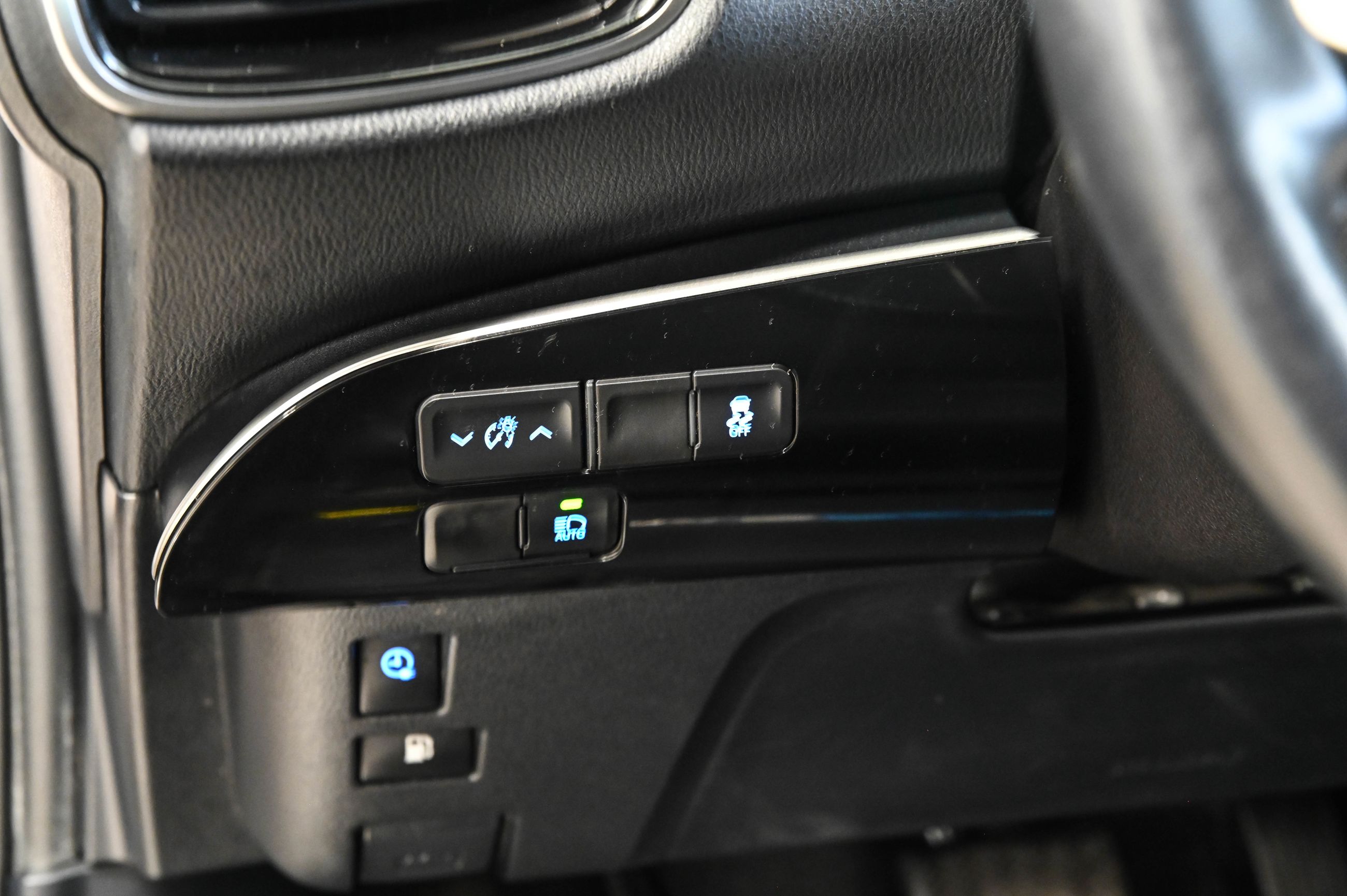 2019 Toyota PRIUS PRIME