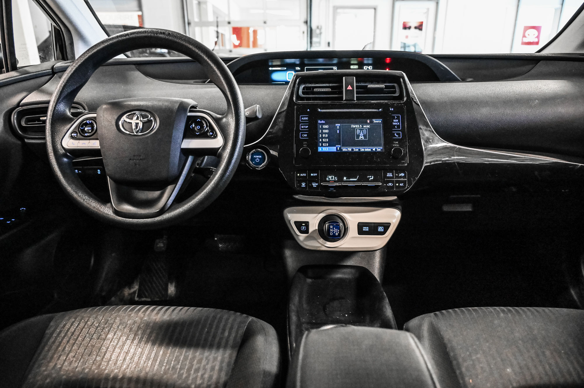 2016 Toyota Prius in Verdun, Quebec