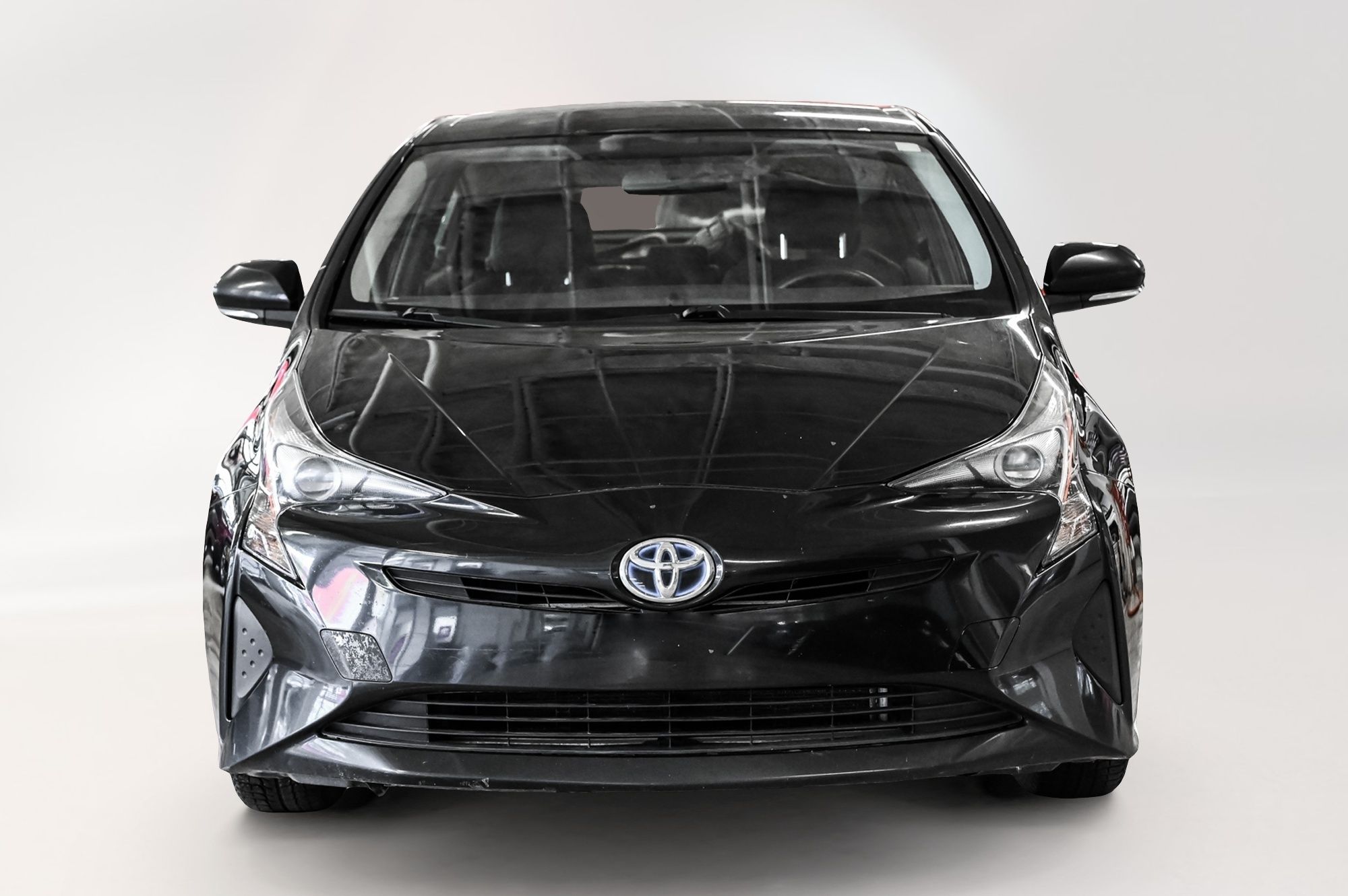 2016 Toyota Prius in Verdun, Quebec