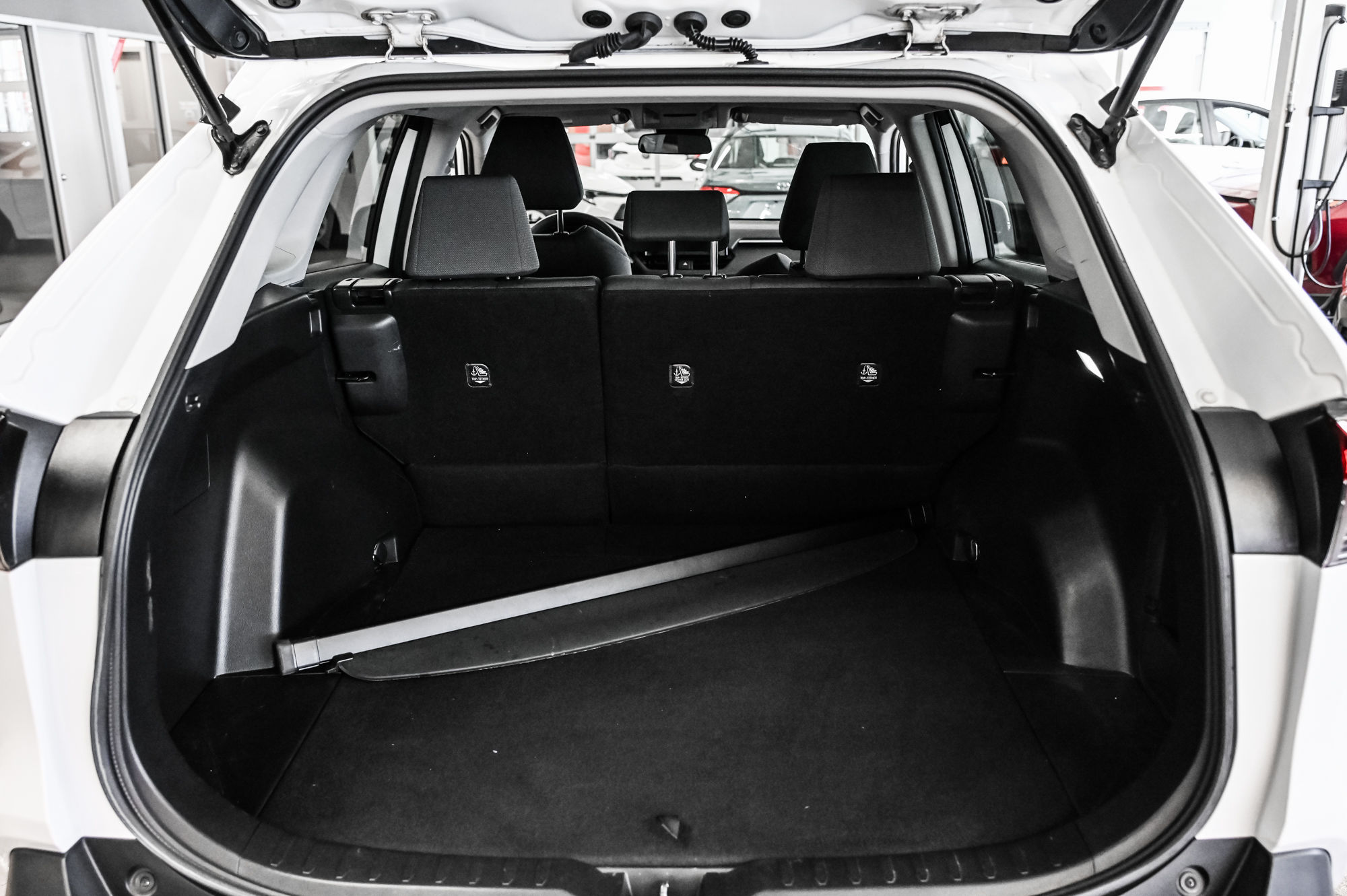2022 Toyota RAV4 Hybrid in Verdun, Quebec