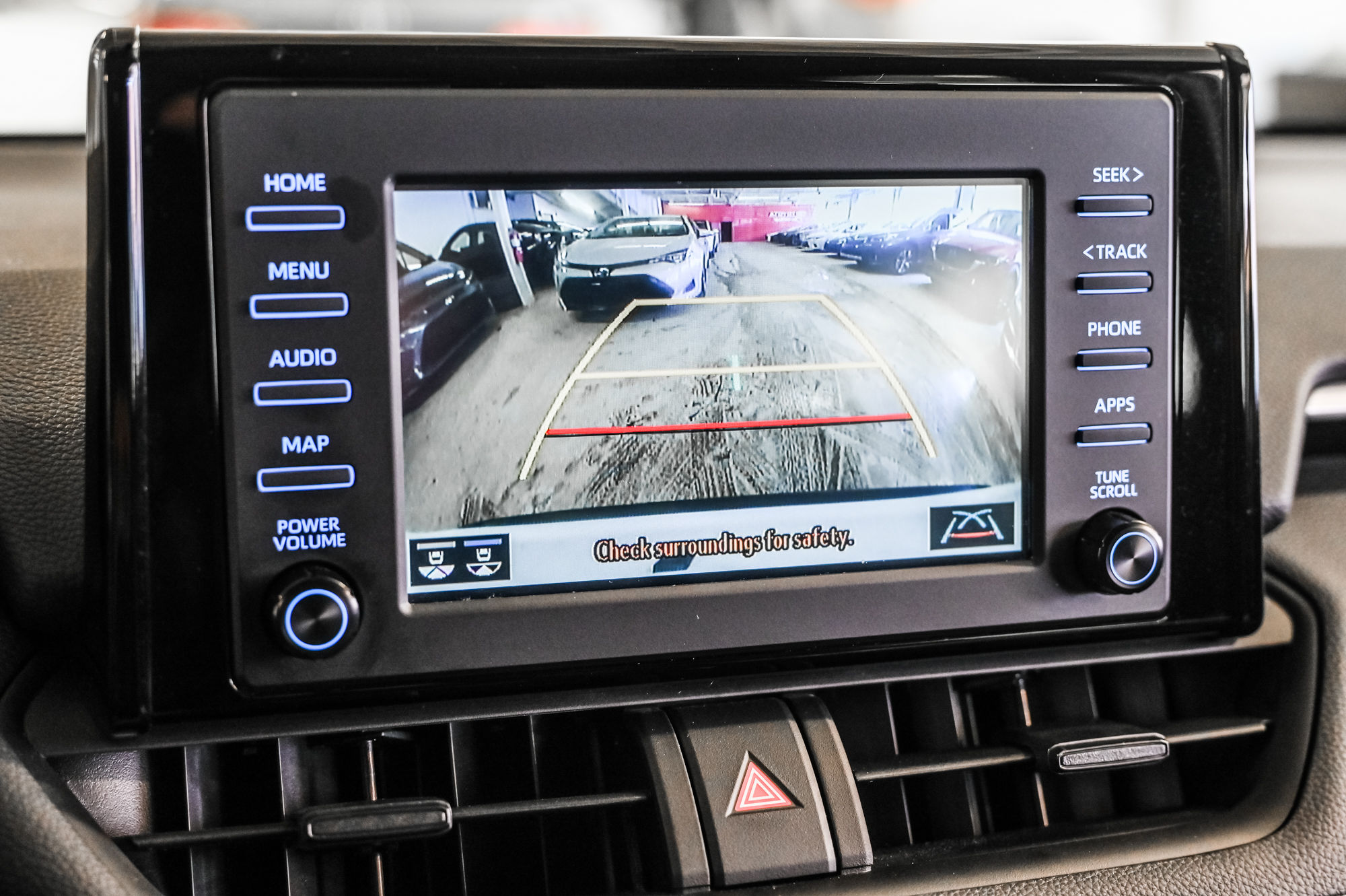2022 Toyota RAV4 Hybrid in Verdun, Quebec