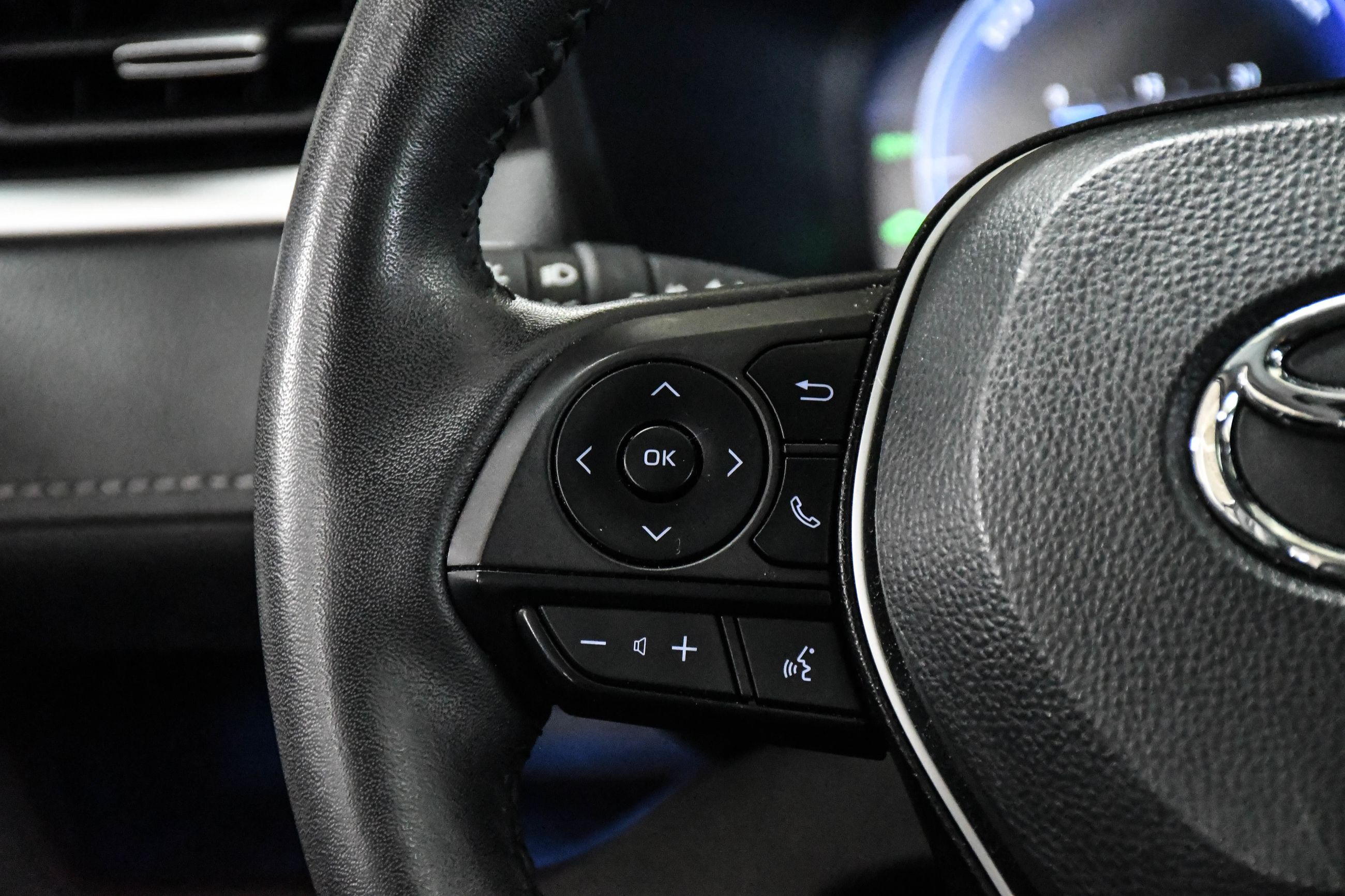 Toyota RAV4 Hybrid  2023