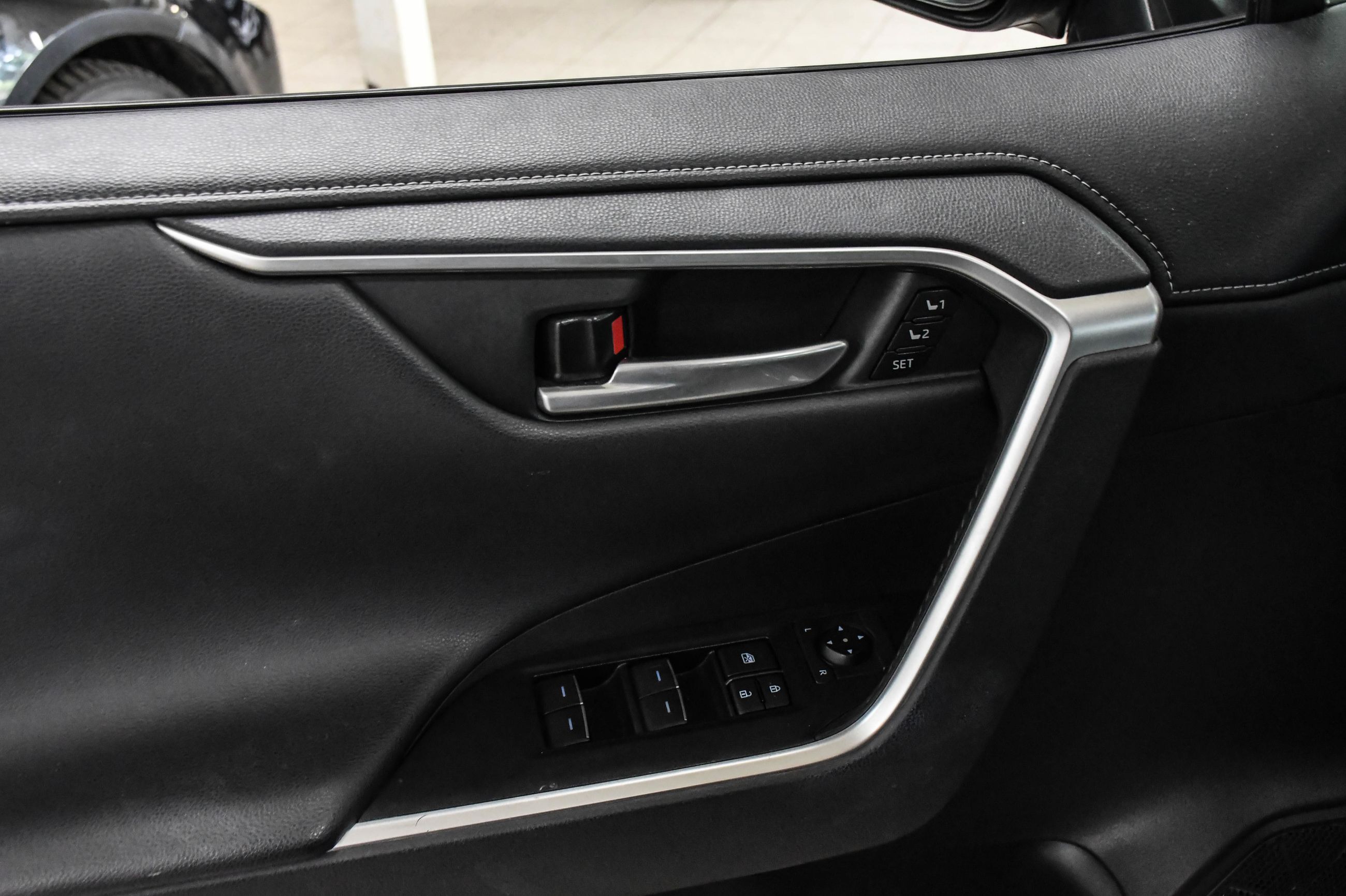 Toyota RAV4 Hybrid  2023