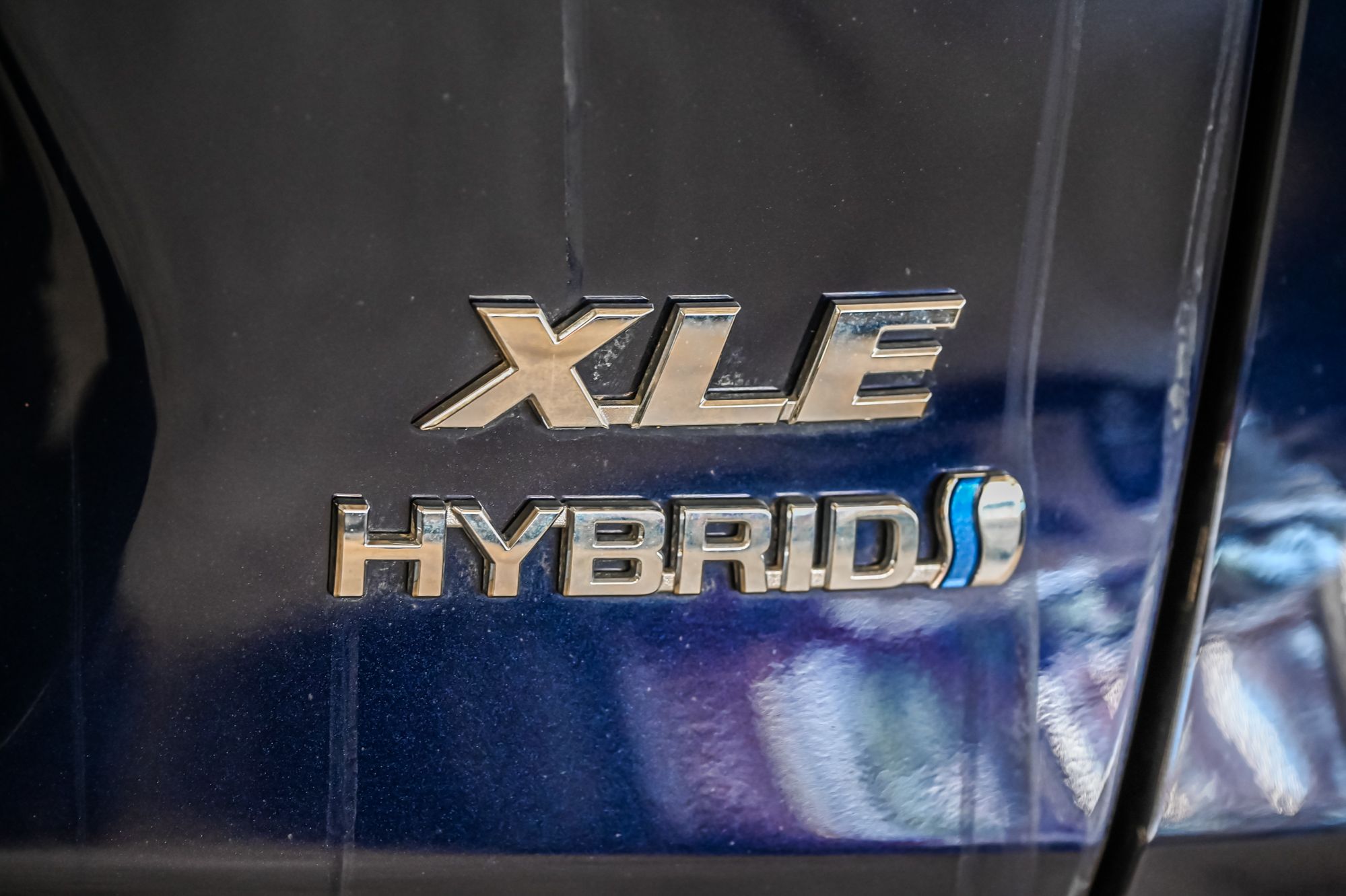 Toyota RAV4 Hybrid  2024