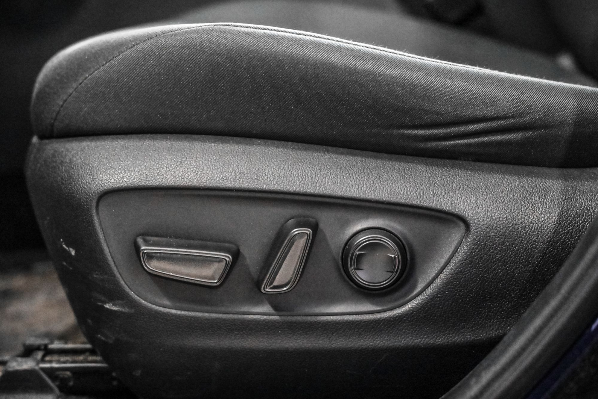 Toyota RAV4 Hybrid  2024