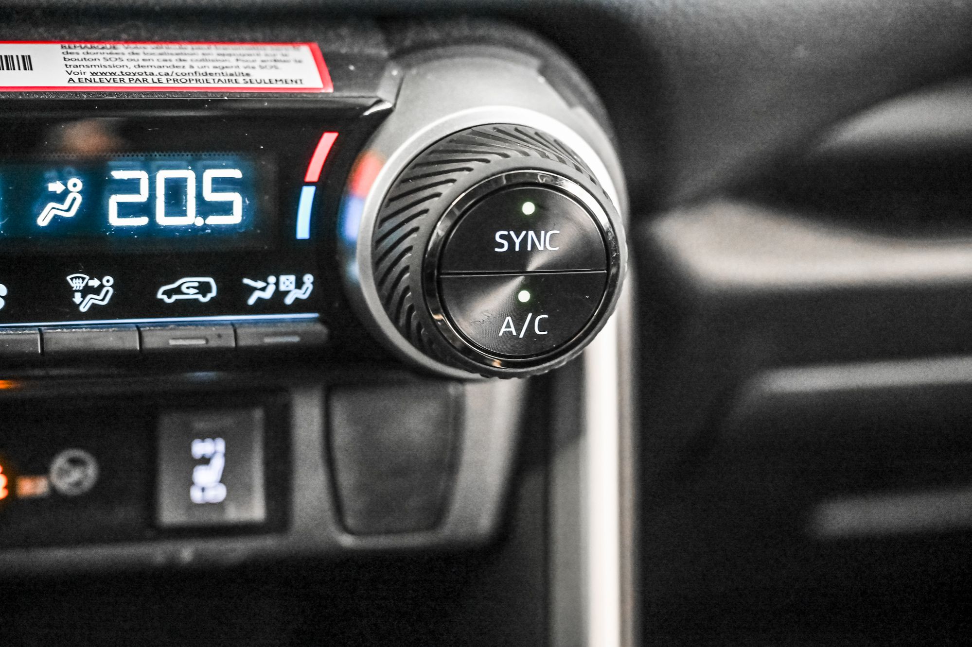Toyota RAV4 Hybrid  2024