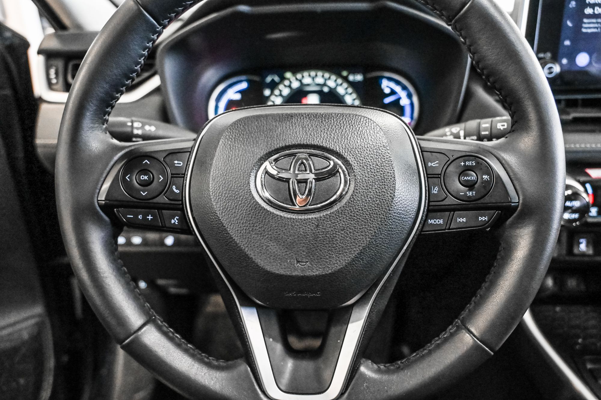 Toyota RAV4 Hybrid  2024