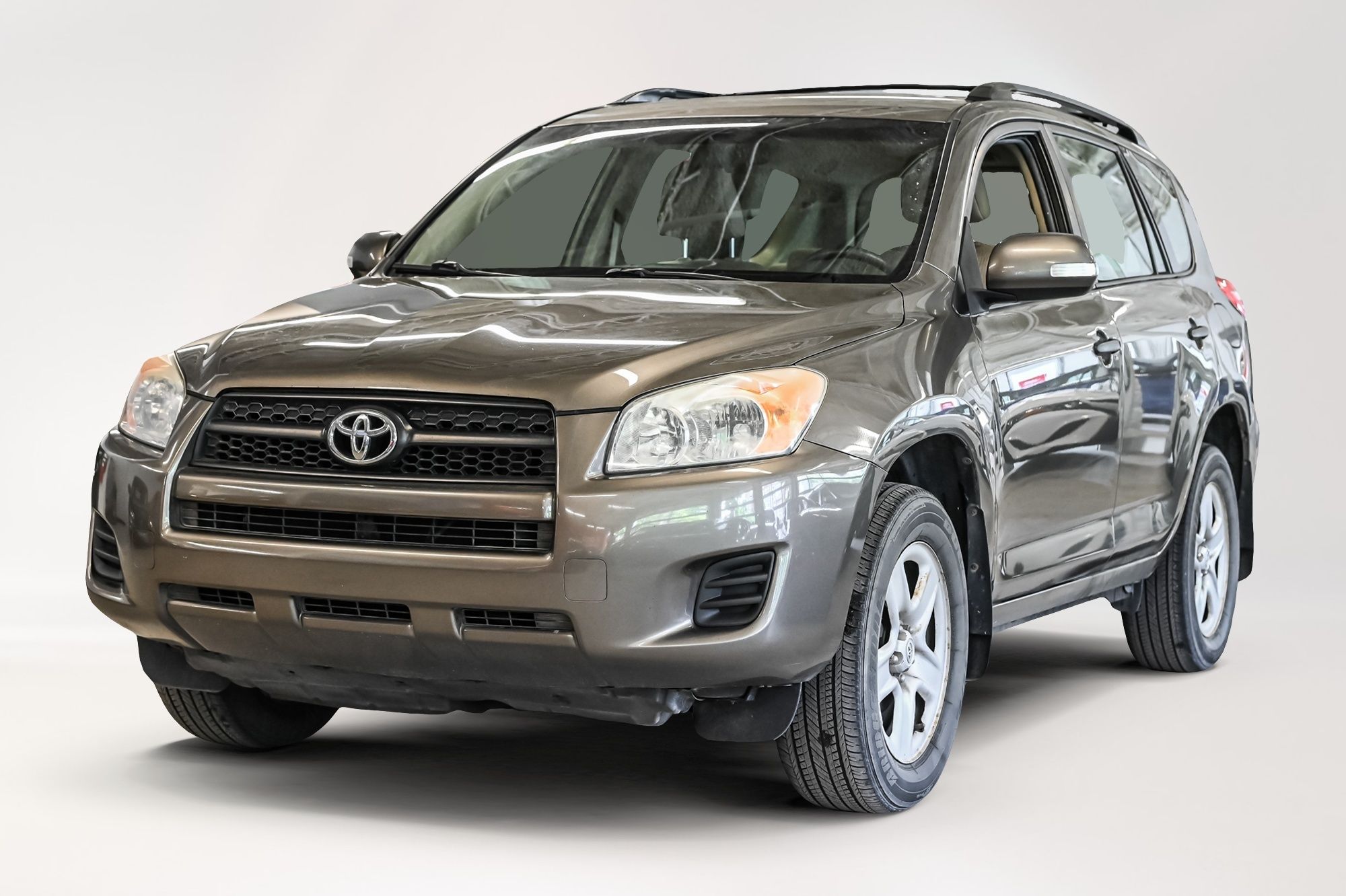 Toyota RAV4  2010 à Verdun, Québec