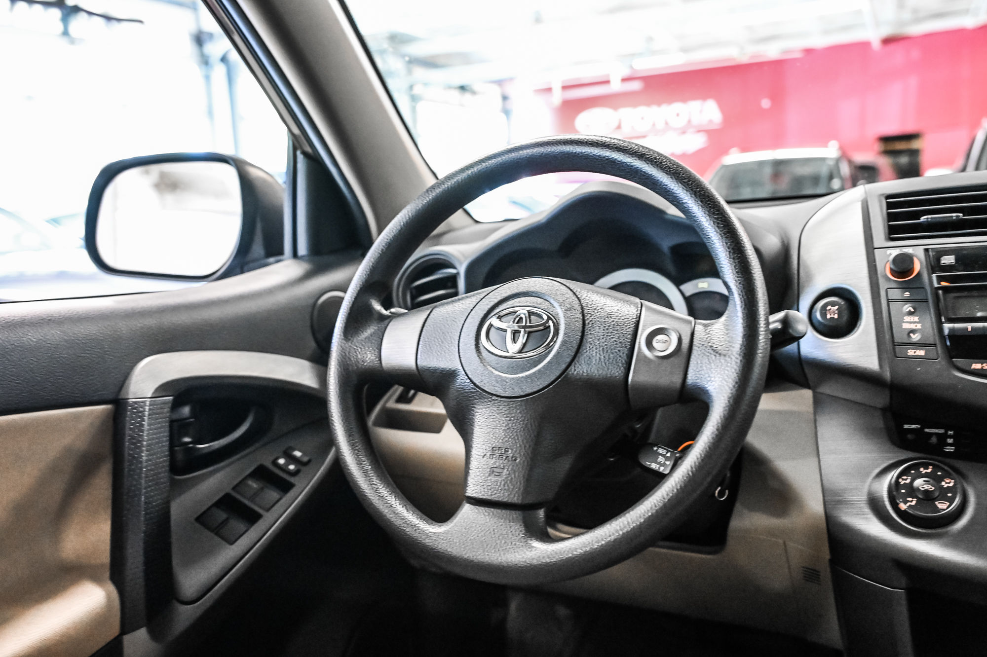 Toyota RAV4  2010 à Verdun, Québec