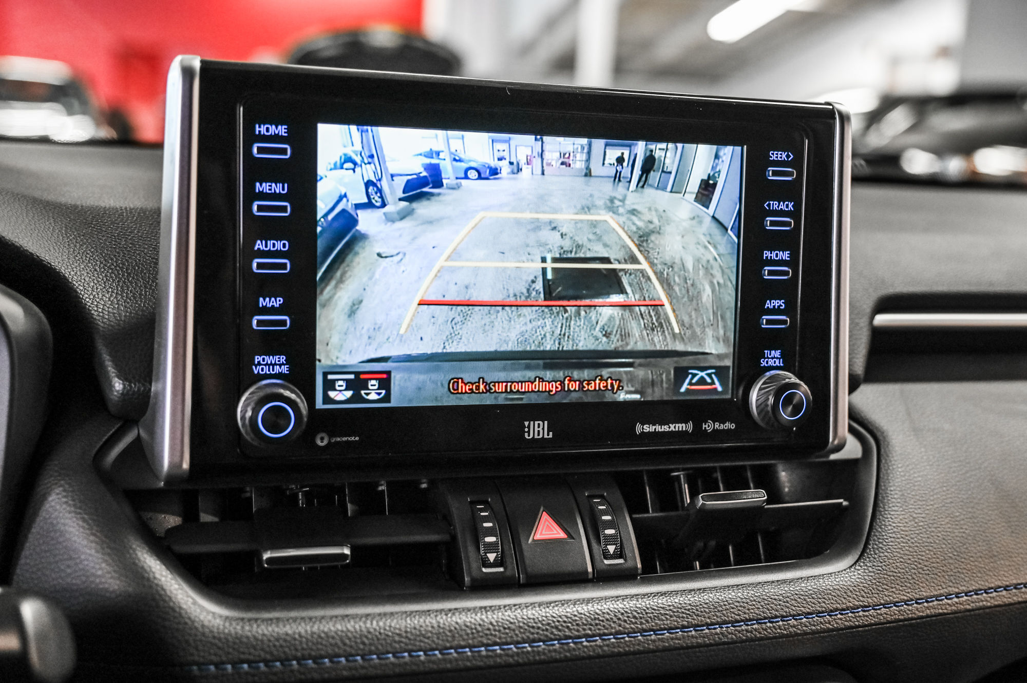 2019 Toyota RAV4 Hybrid in Verdun, Quebec