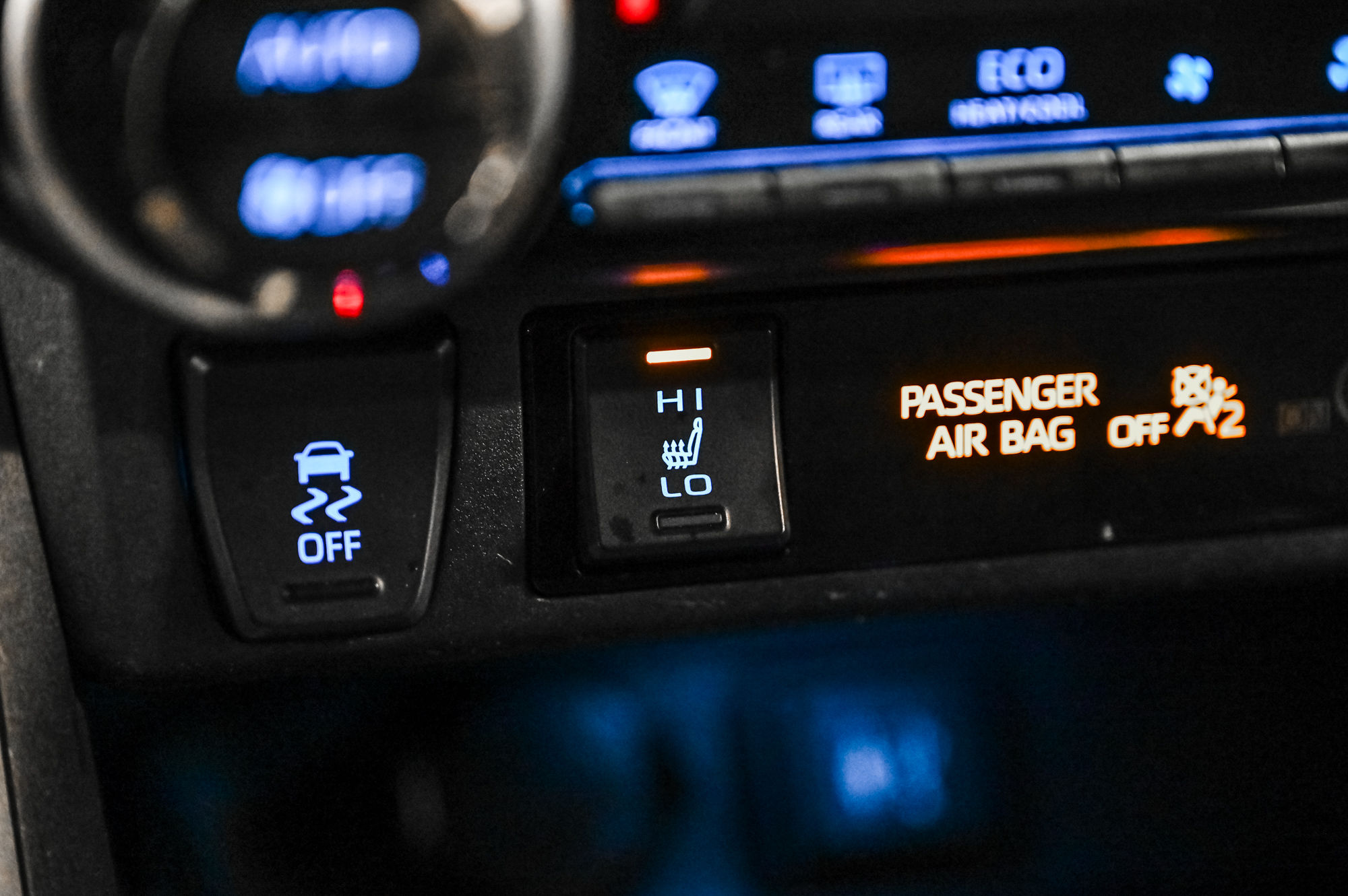 2019 Toyota RAV4 Hybrid in Verdun, Quebec