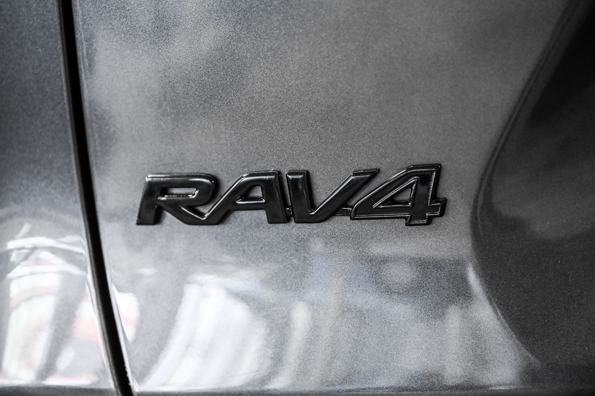 2019 Toyota RAV4 Hybrid in Verdun, Quebec